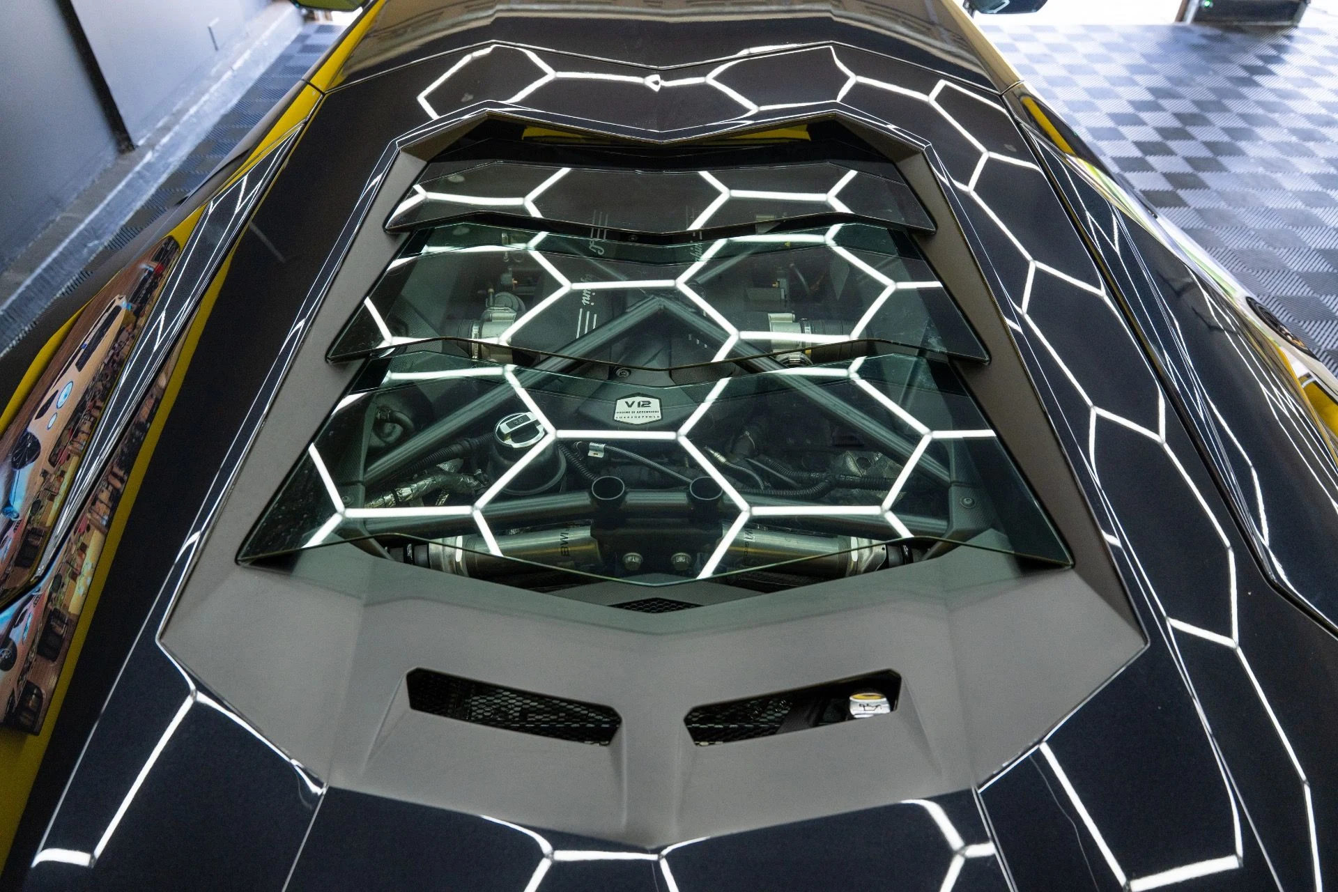 mph026_668274086_Used_2018_Lamborghini_Aventador_LP_740_4_S_1792436167_c5427d367a