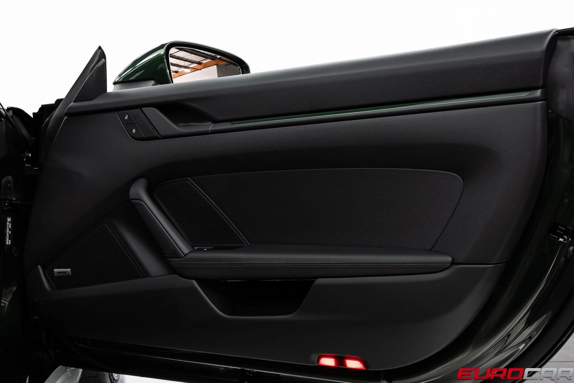 mph026_669252448_image_27_6a355e77ed