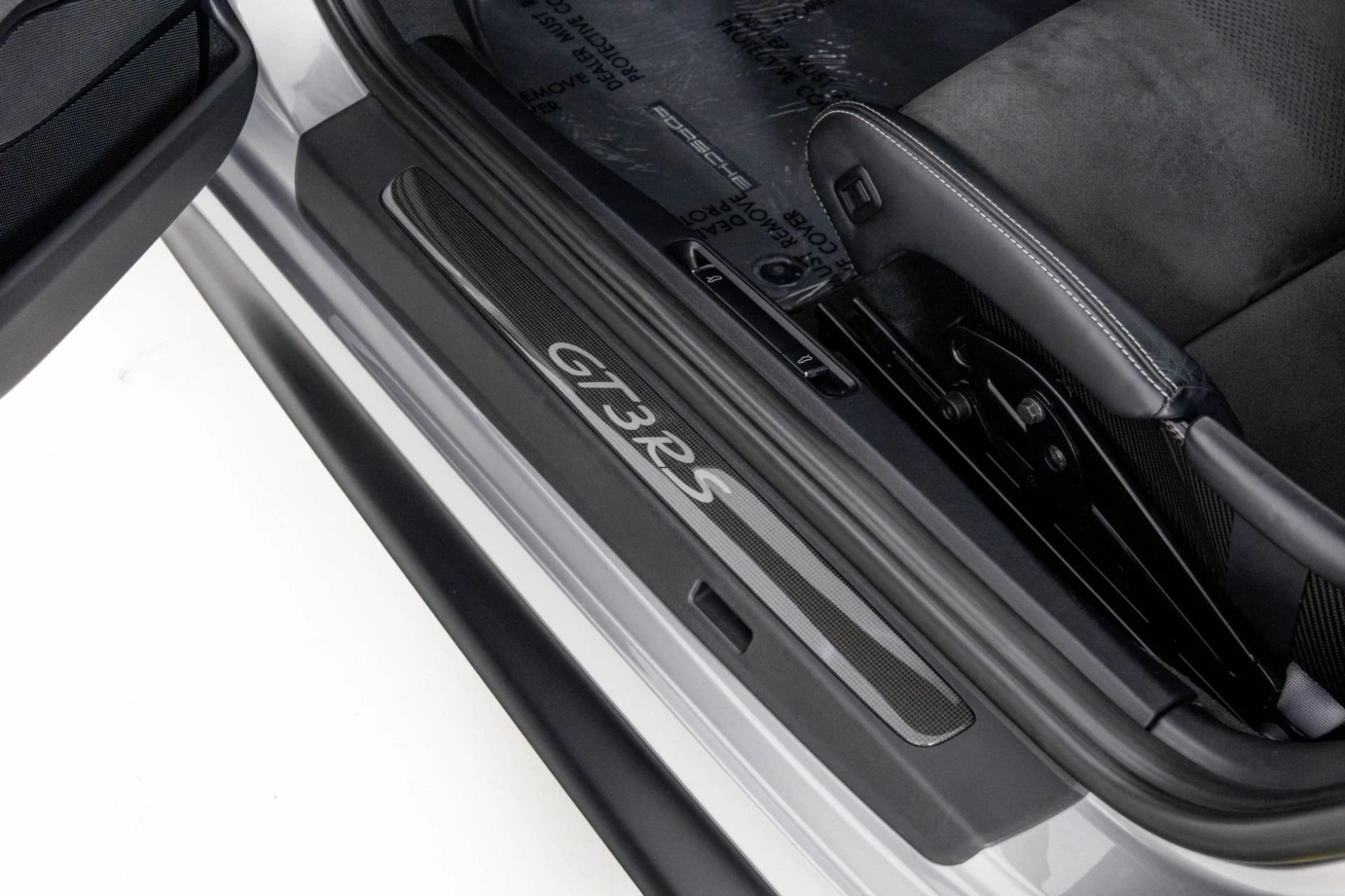 mph026_671385933_Used_2019_Porsche_911_GT_3_RS_1761084301_29a1d837b8