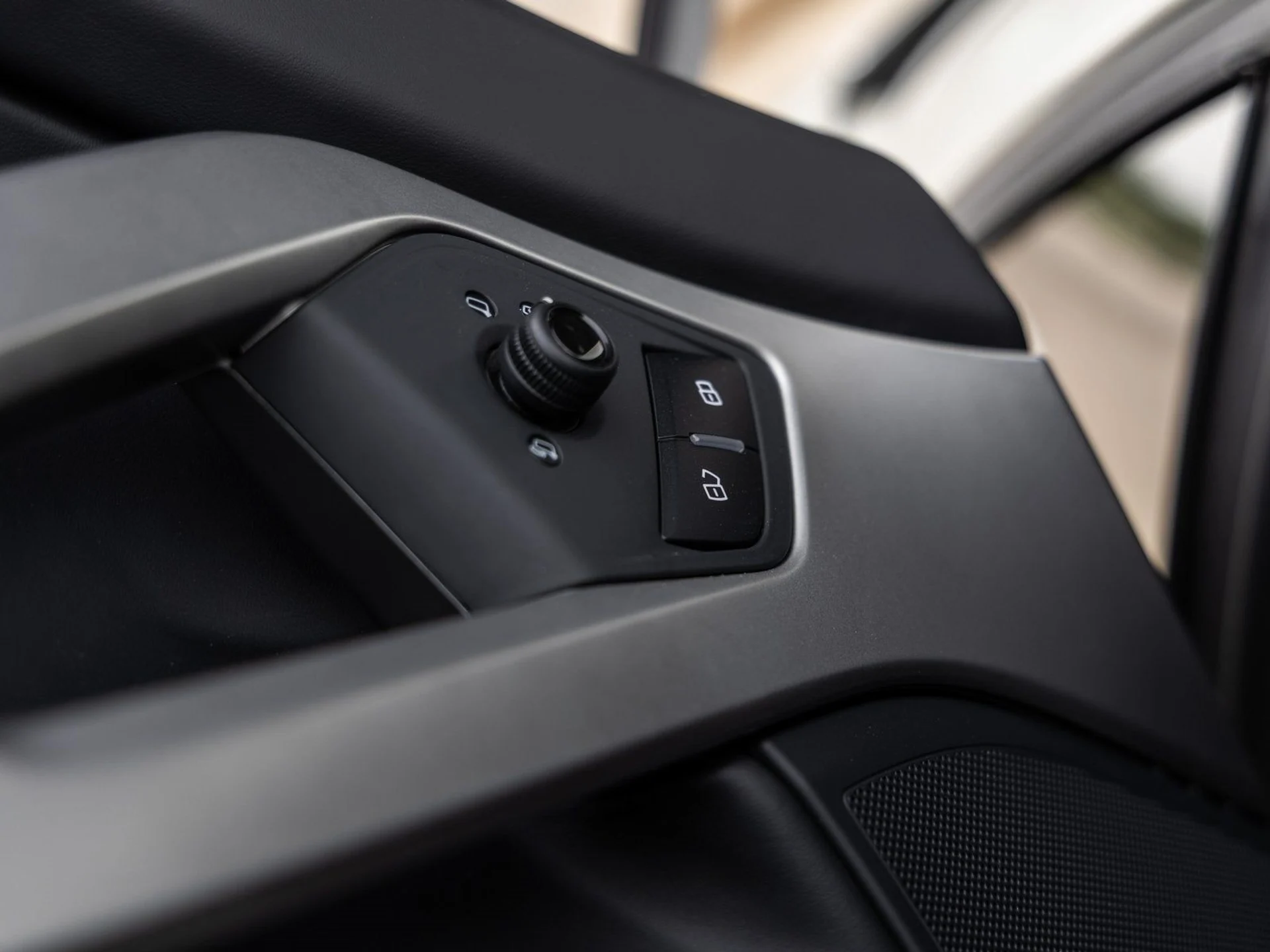 mph026_67989096_27_95d88a1f4c