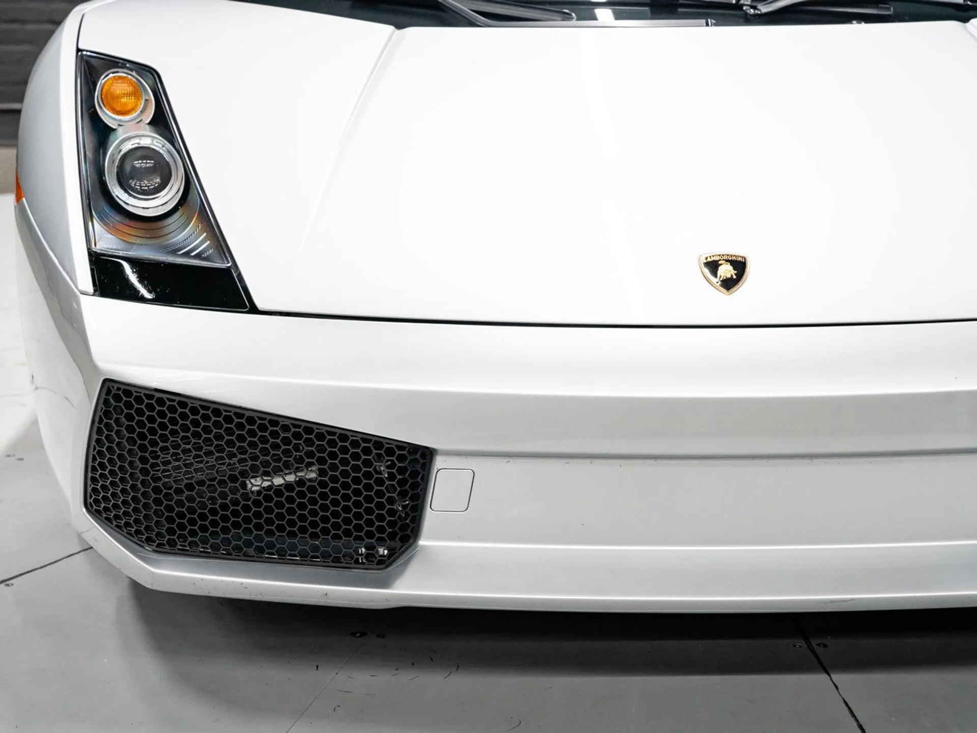 mph026_68105645_lamborghini_gallardo_2004_c76b1f29a6