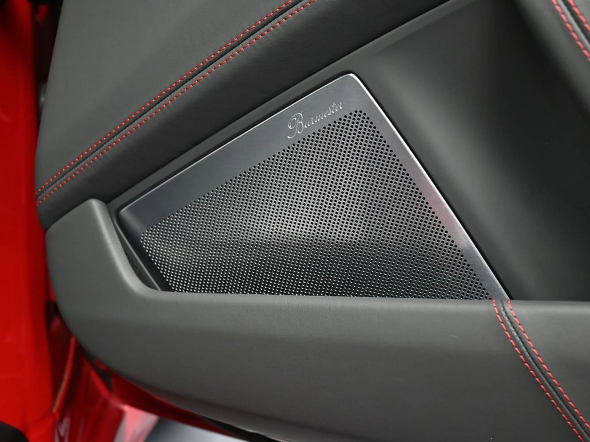 mph026_684666450_75e0f473_141b_4ffa_b7b1_6553b46a1f36_b72b480529