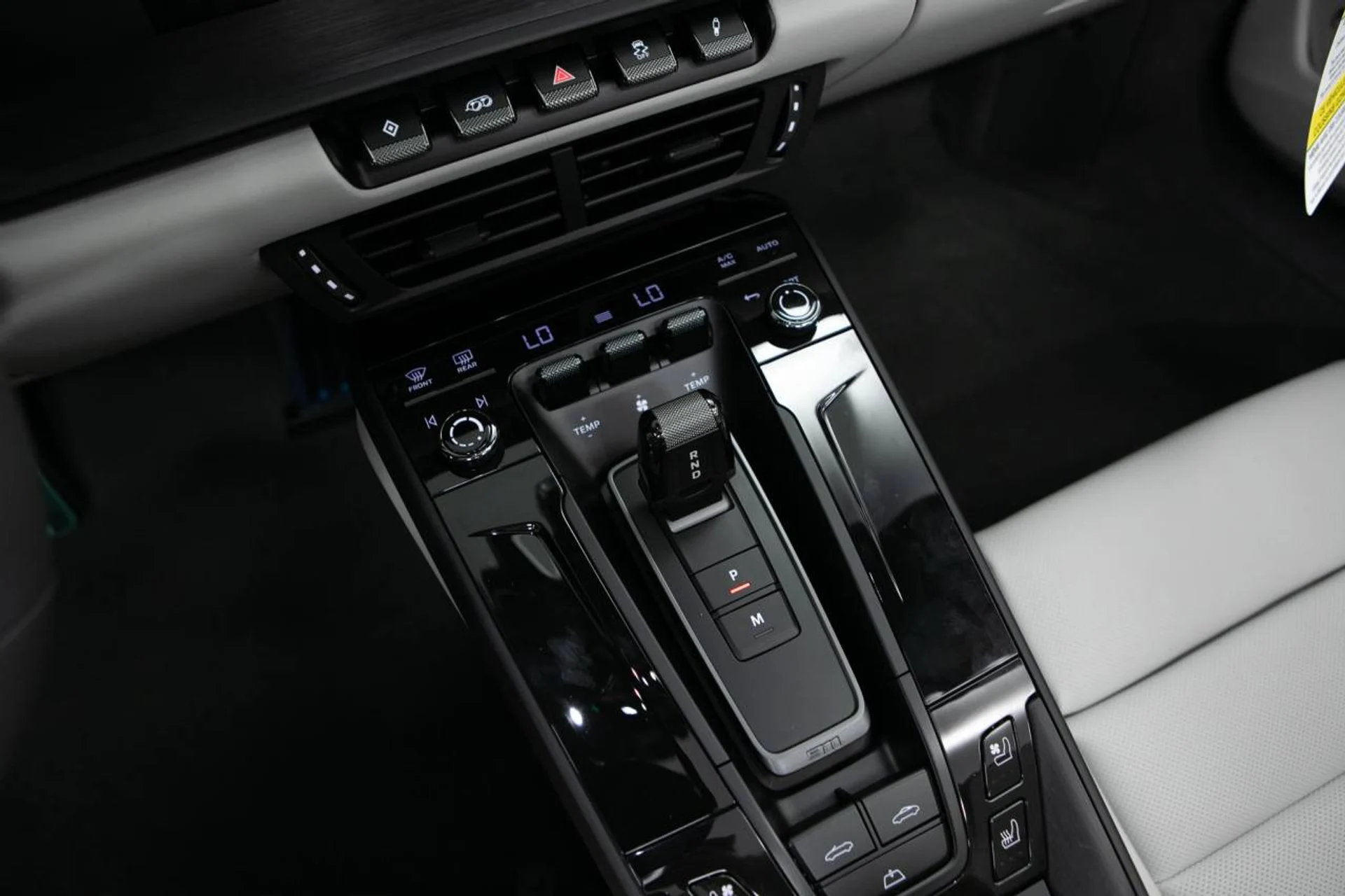 mph026_686130351_607bd1d1bdd0ec45ea169f0dffa85617x_d9ac9e380b