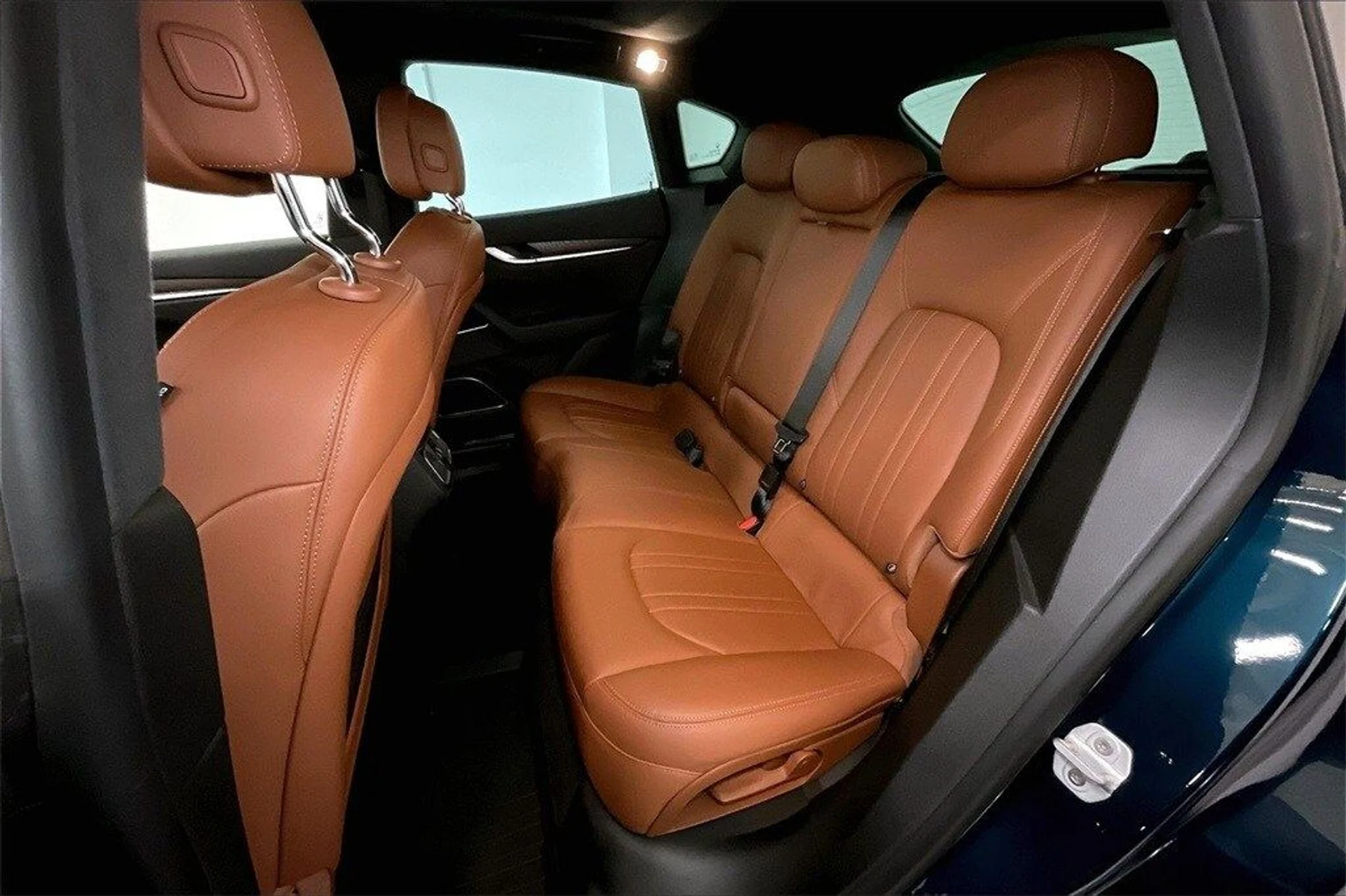 mph026_686520644_f8262941a323d5d41dfcd0d64475e92ex_da8bf29b14