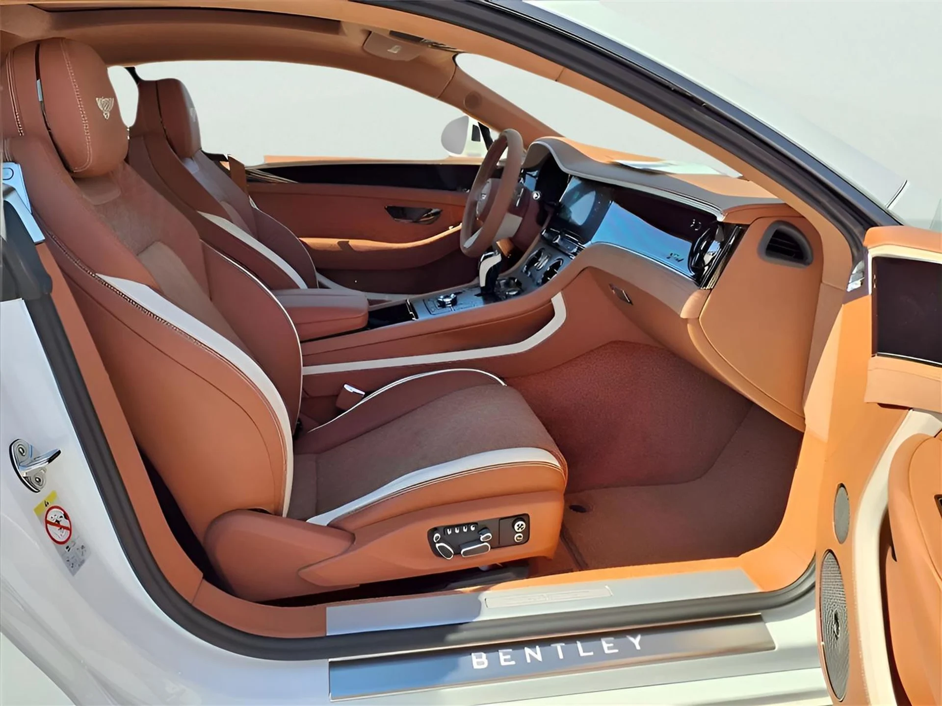 mph026_689383475_471875f3374fab523a8e0872cb7eb131_1906ab28b2