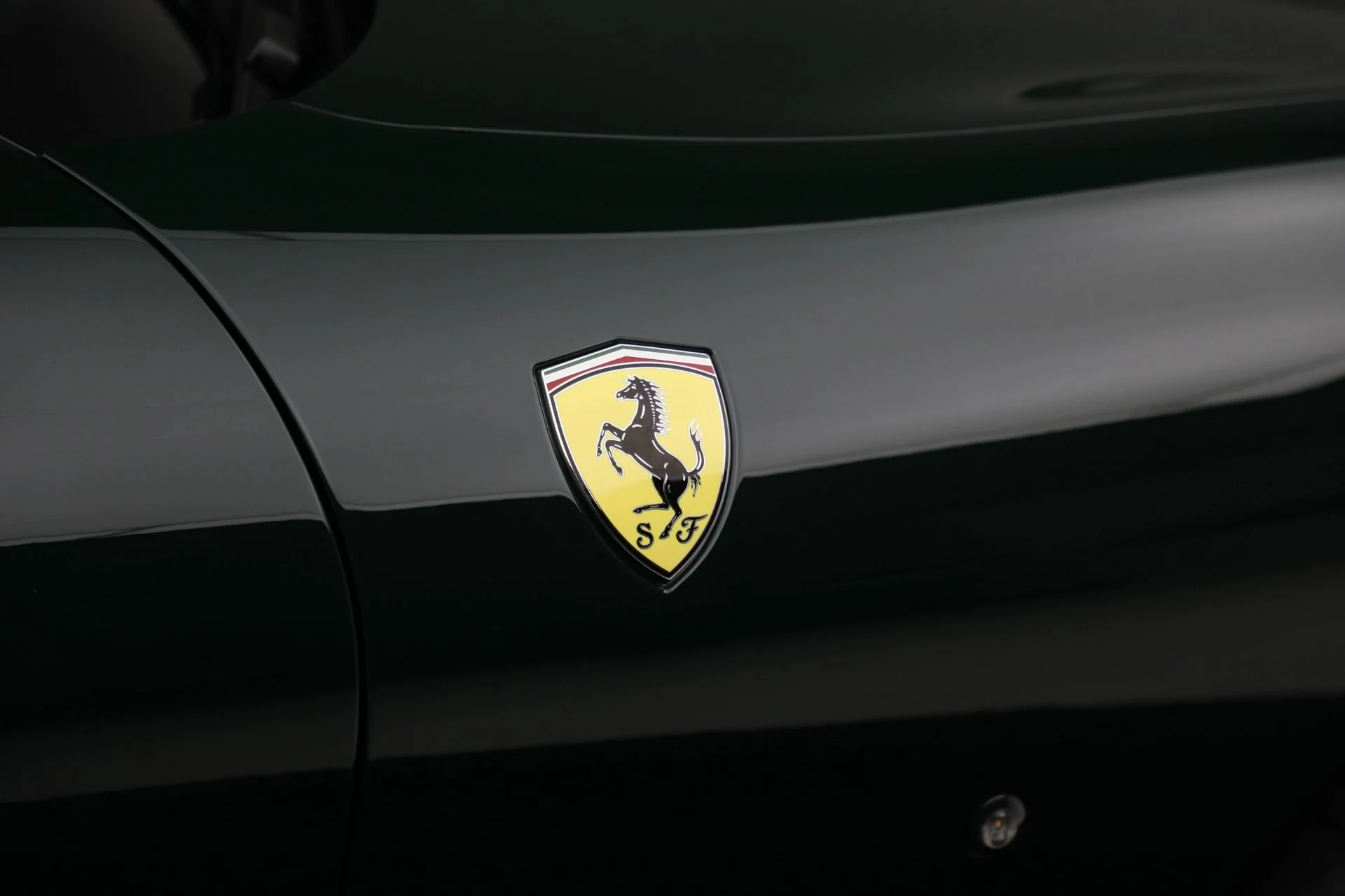 mph026_689896457_Used_2023_Ferrari_Roma_4b42242d81