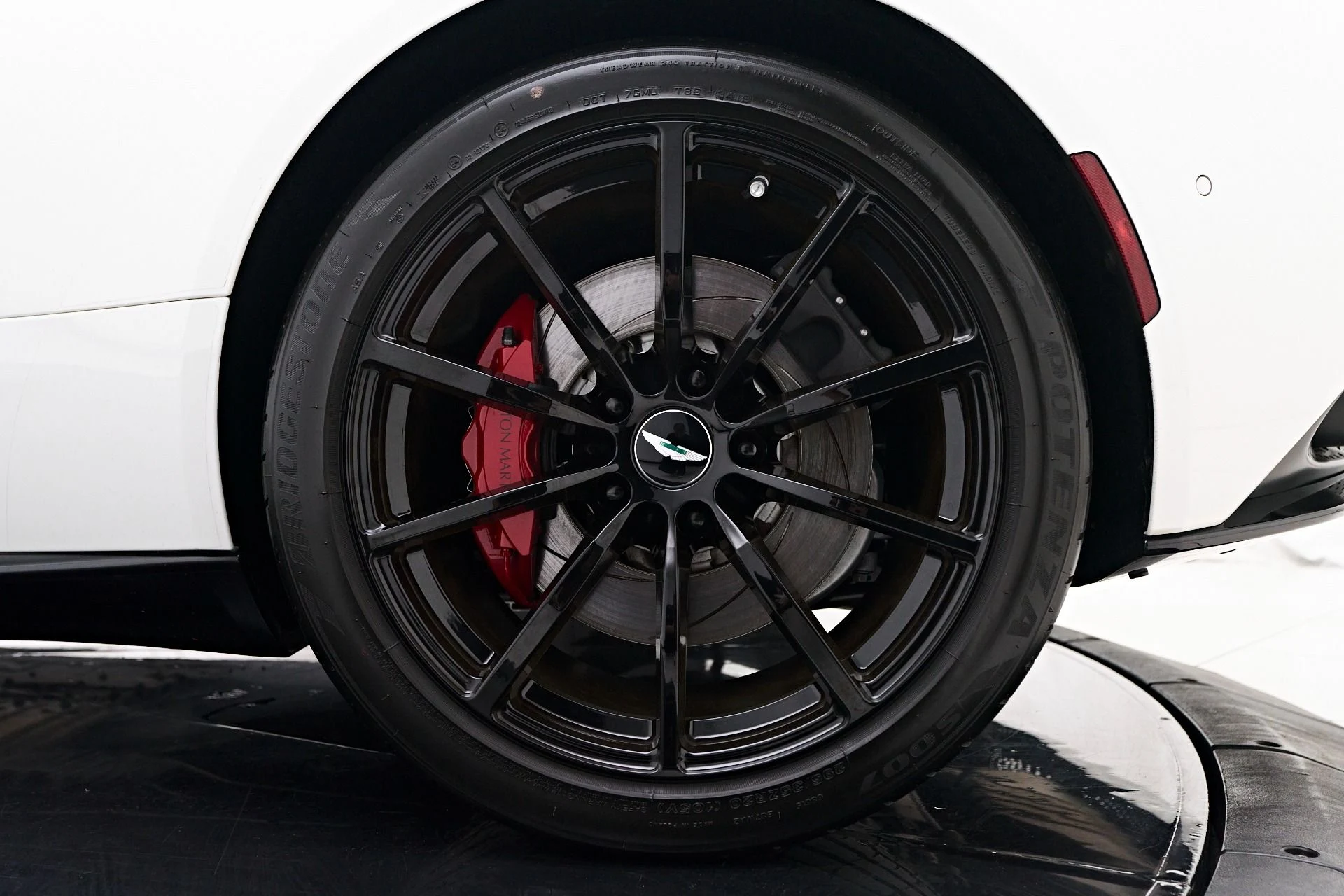 mph026_694165111_Used_2020_Aston_Martin_DB_11_AMR_1756239354_0cb7fd51ae