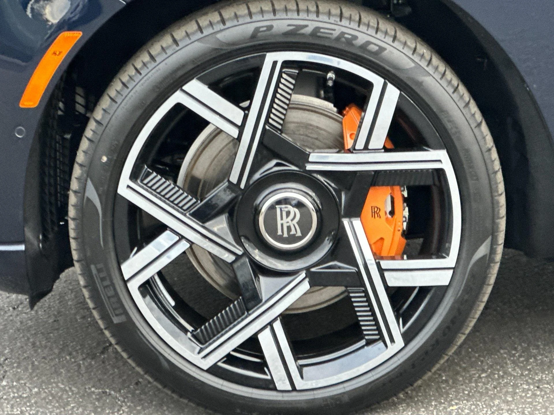 mph026_696301361_New_2026_Rolls_Royce_Cullinan_Black_Badge_1767193835_97fd29ac11