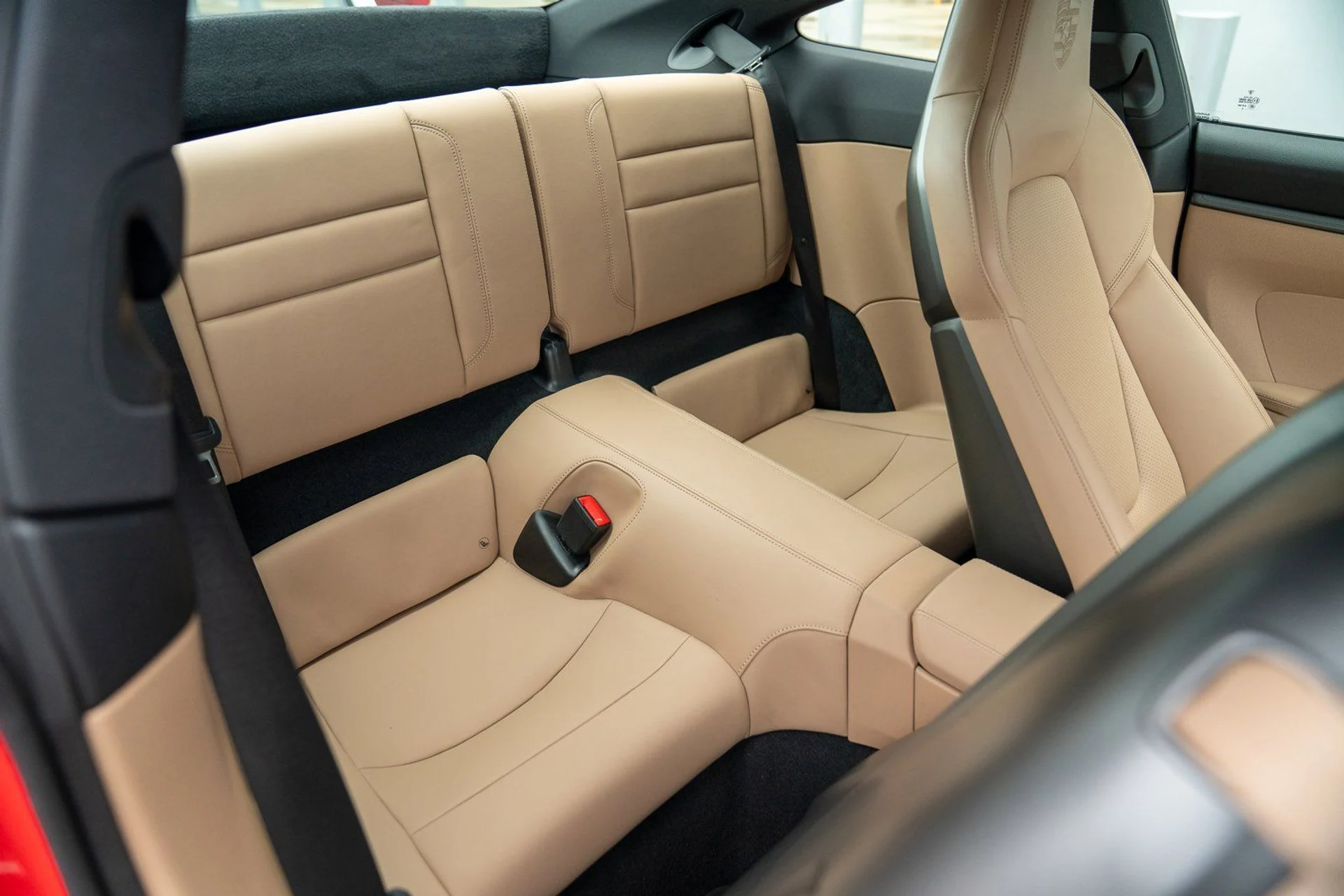 mph026_698995255_6449a23e33ff96b8bfddcf746369fef7x_63944a229e