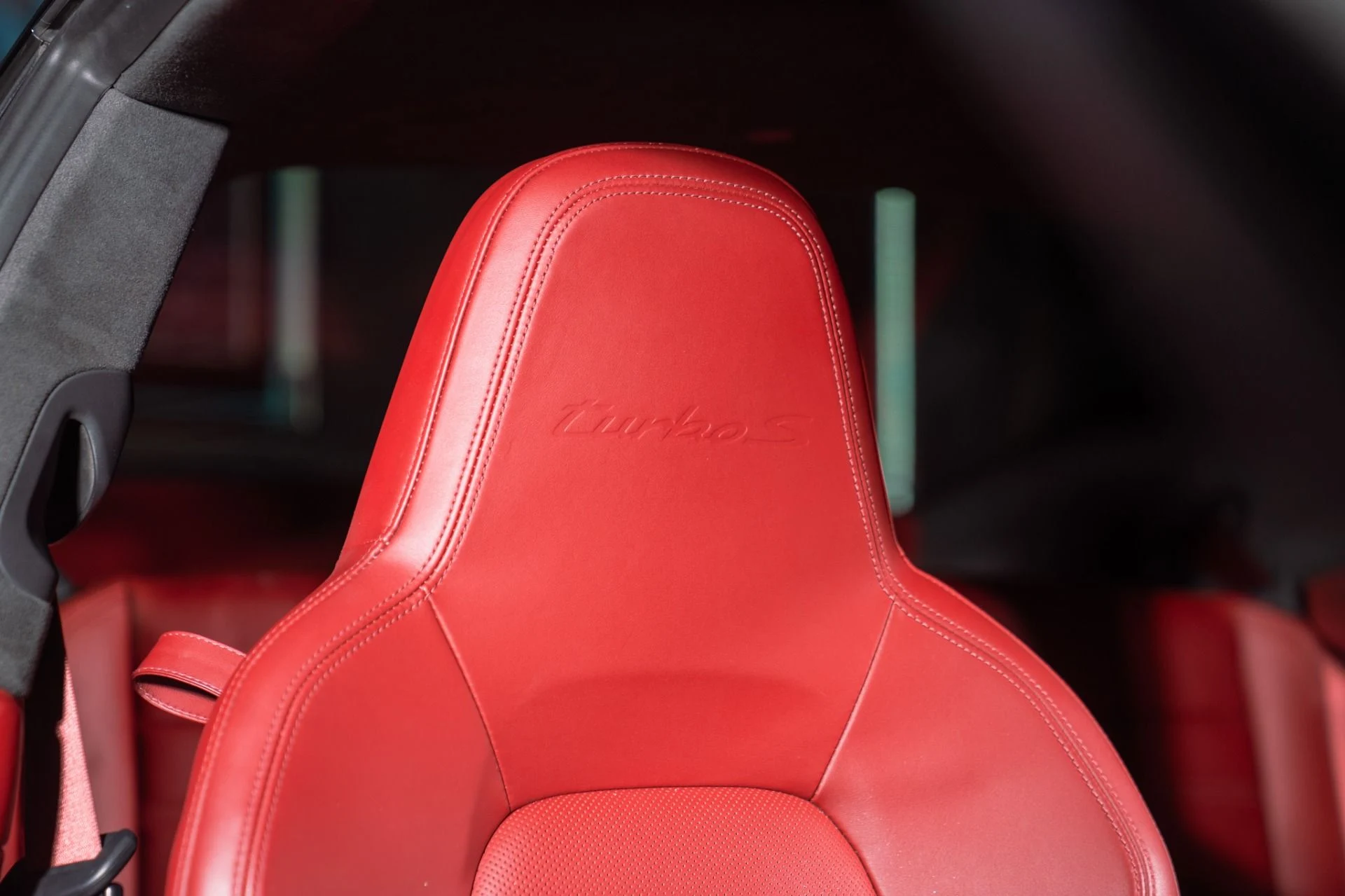 mph026_700077839_Used_2021_Porsche_911_Turbo_S_237k_MSRP_Tasteful_Mods_1791833923_87727df93a