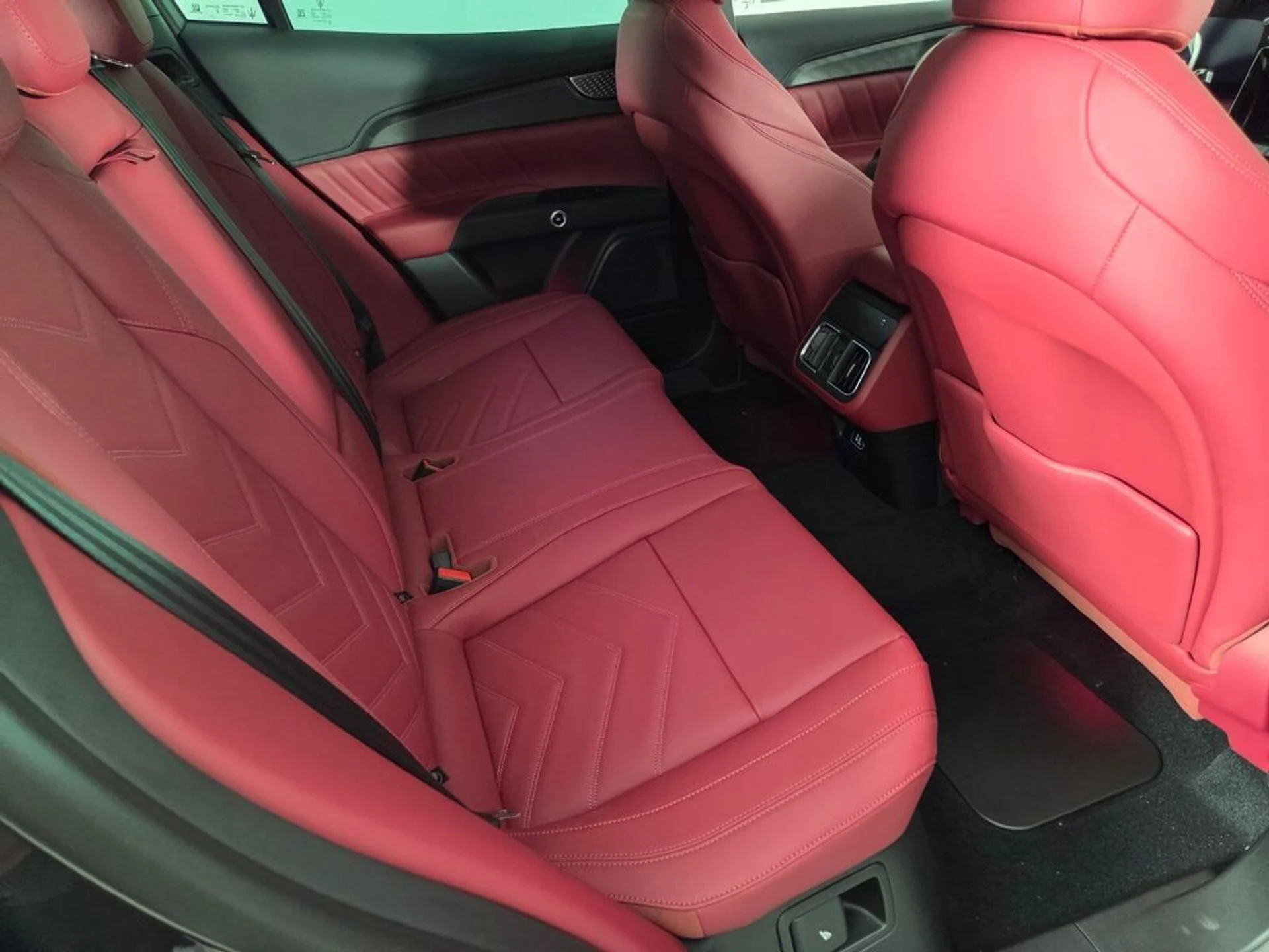 mph026_710385796_24f5448b3aac4ea5dc493b4420d0d35f_da9cb4ea28