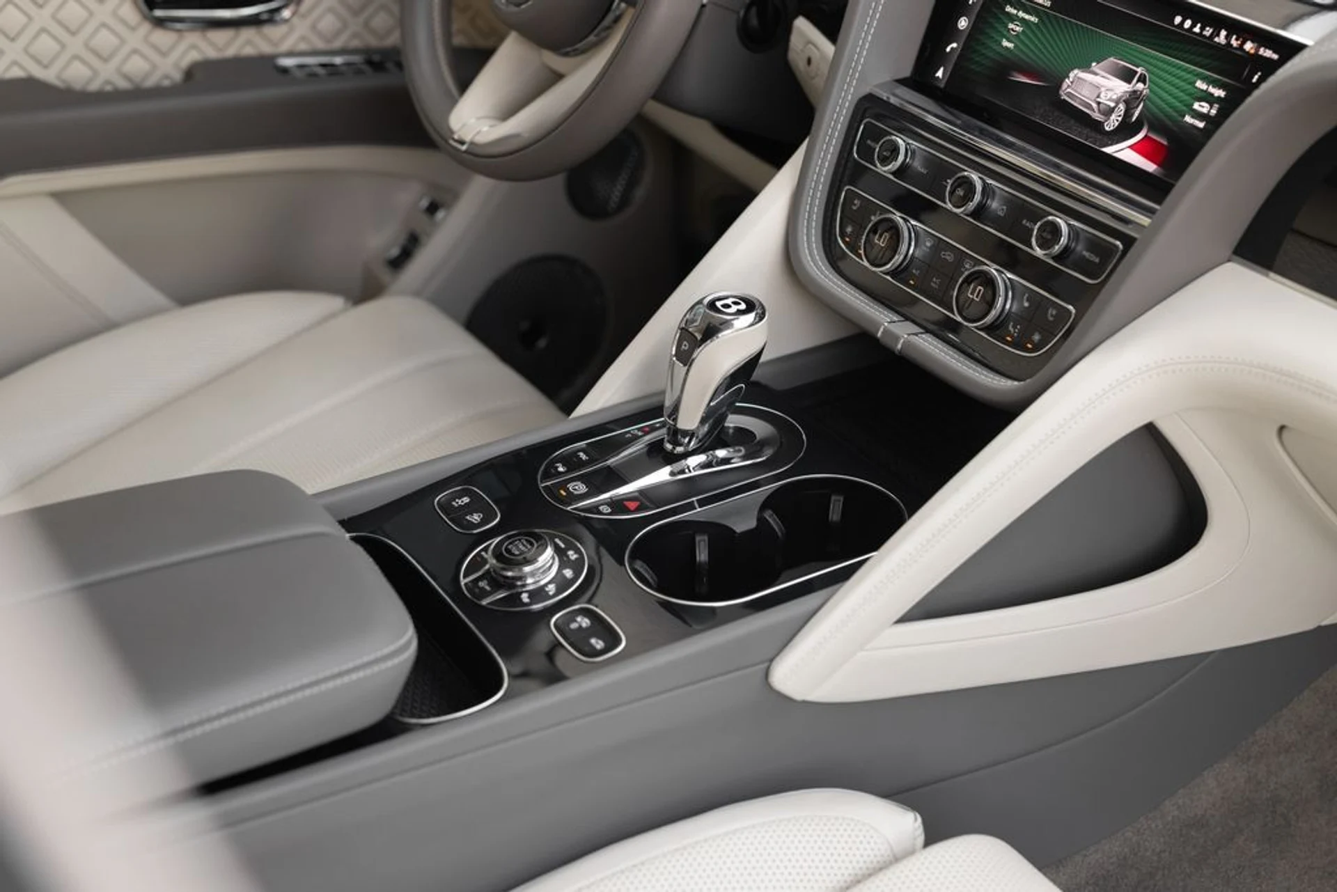 mph026_710768961_aa346d1399e2b132247b1f1f364b7dadx_aebf988cff