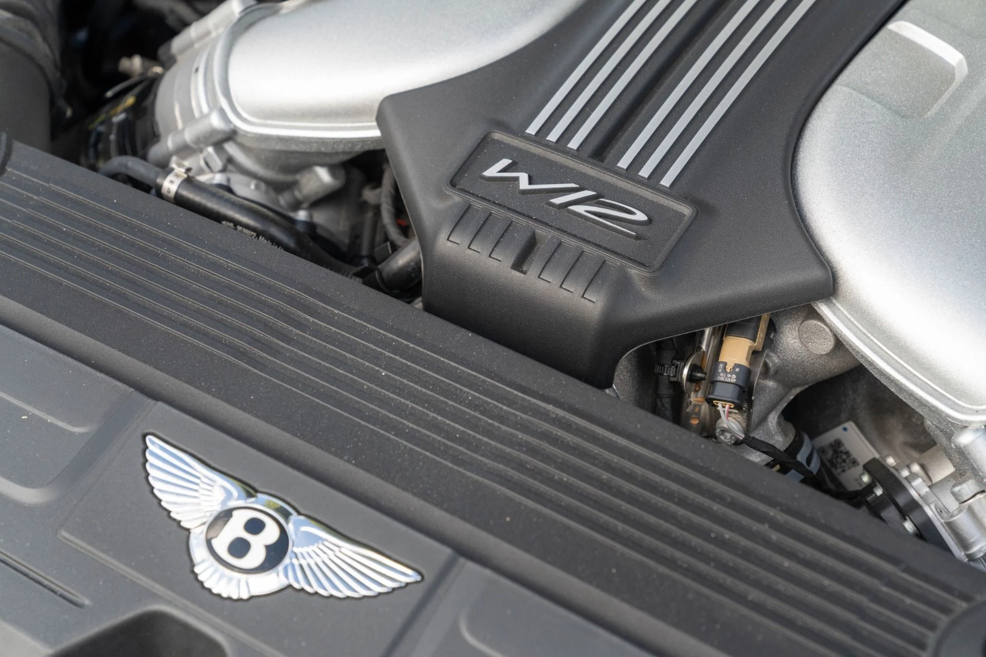 mph026_723844850_Used_2020_Bentley_Continental_1_of_5_Pikes_Peak_Edition_GT_1761756018_1d6038243d