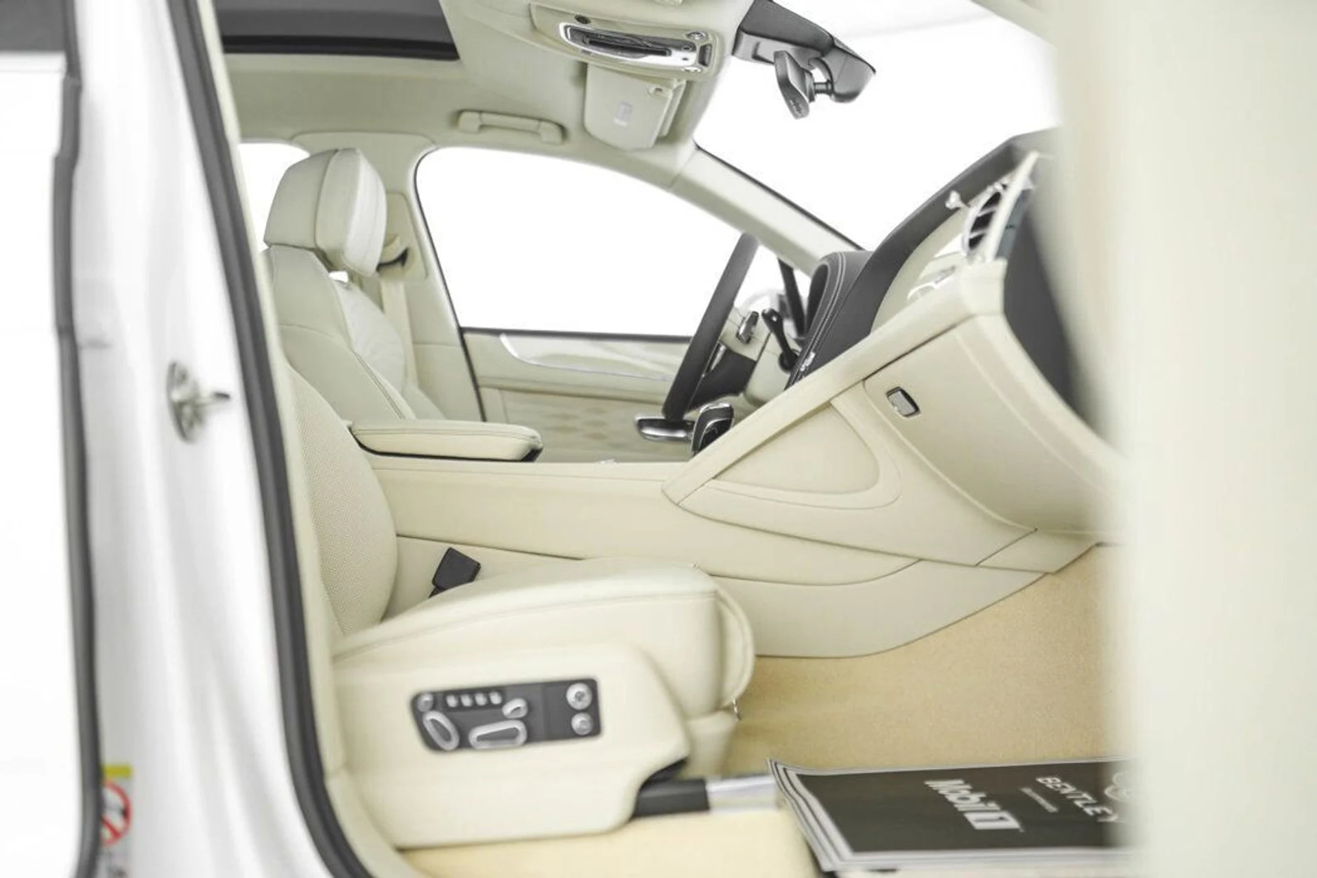 mph026_724489076_dacbedbc4f77bc13115bfe3b50b8e336_b1878175d0