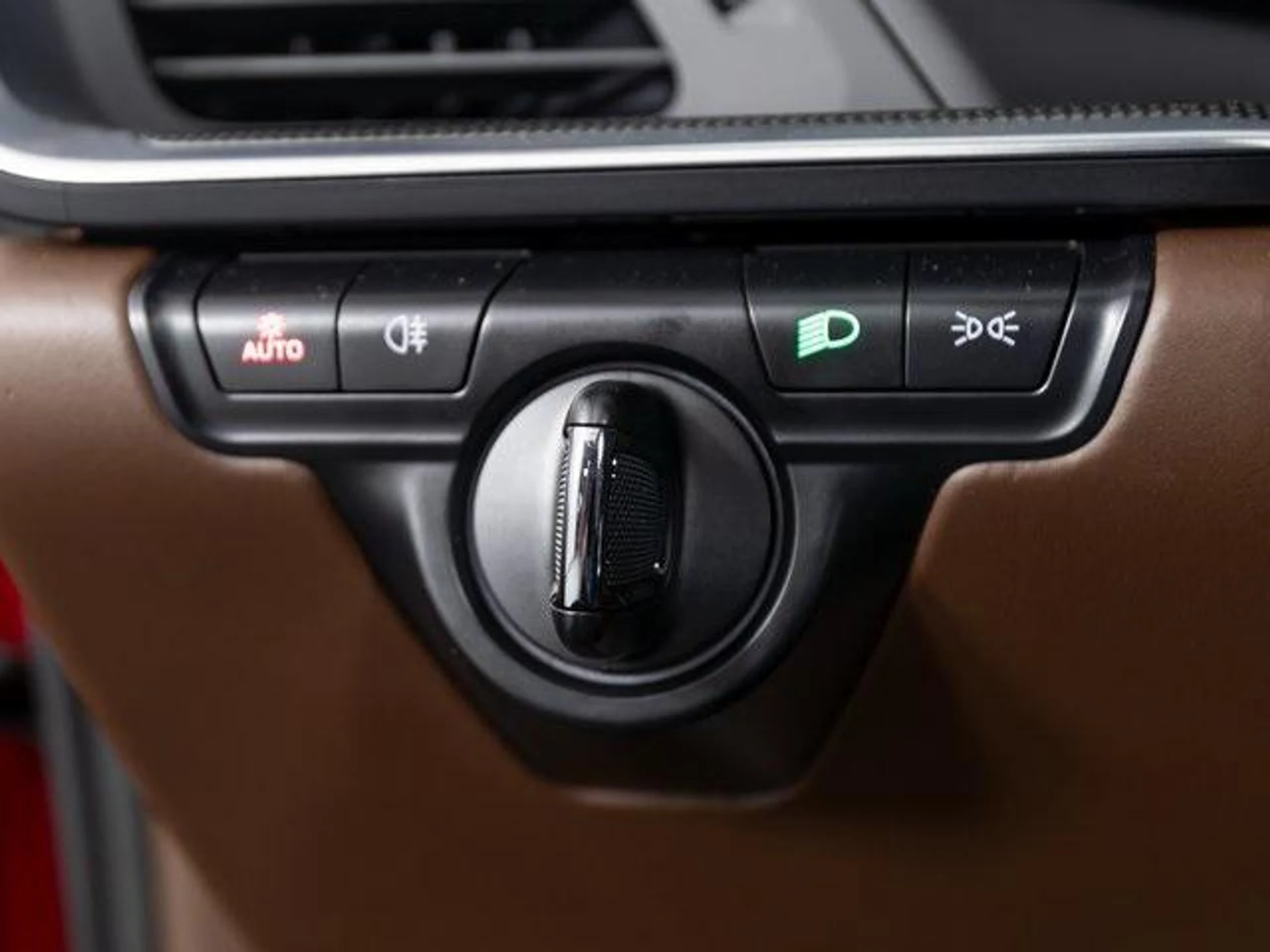 mph026_725131320_Gdq6u6c_N_Gb_Yhl_M_Zxa_1os_Vy_M_tw_ea749d9a1d