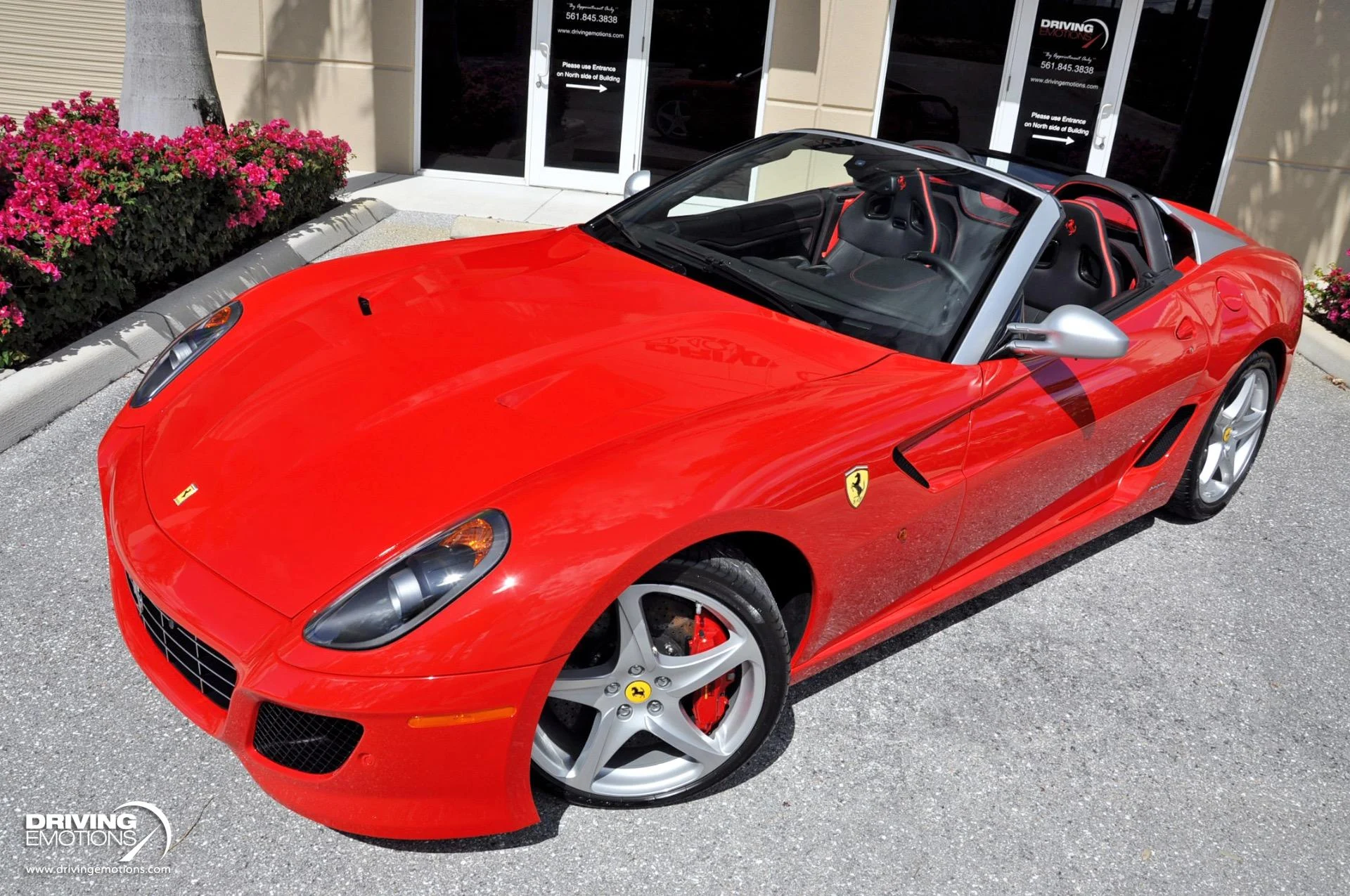 mph026_729684364_438_p27_l_1ca7b997db