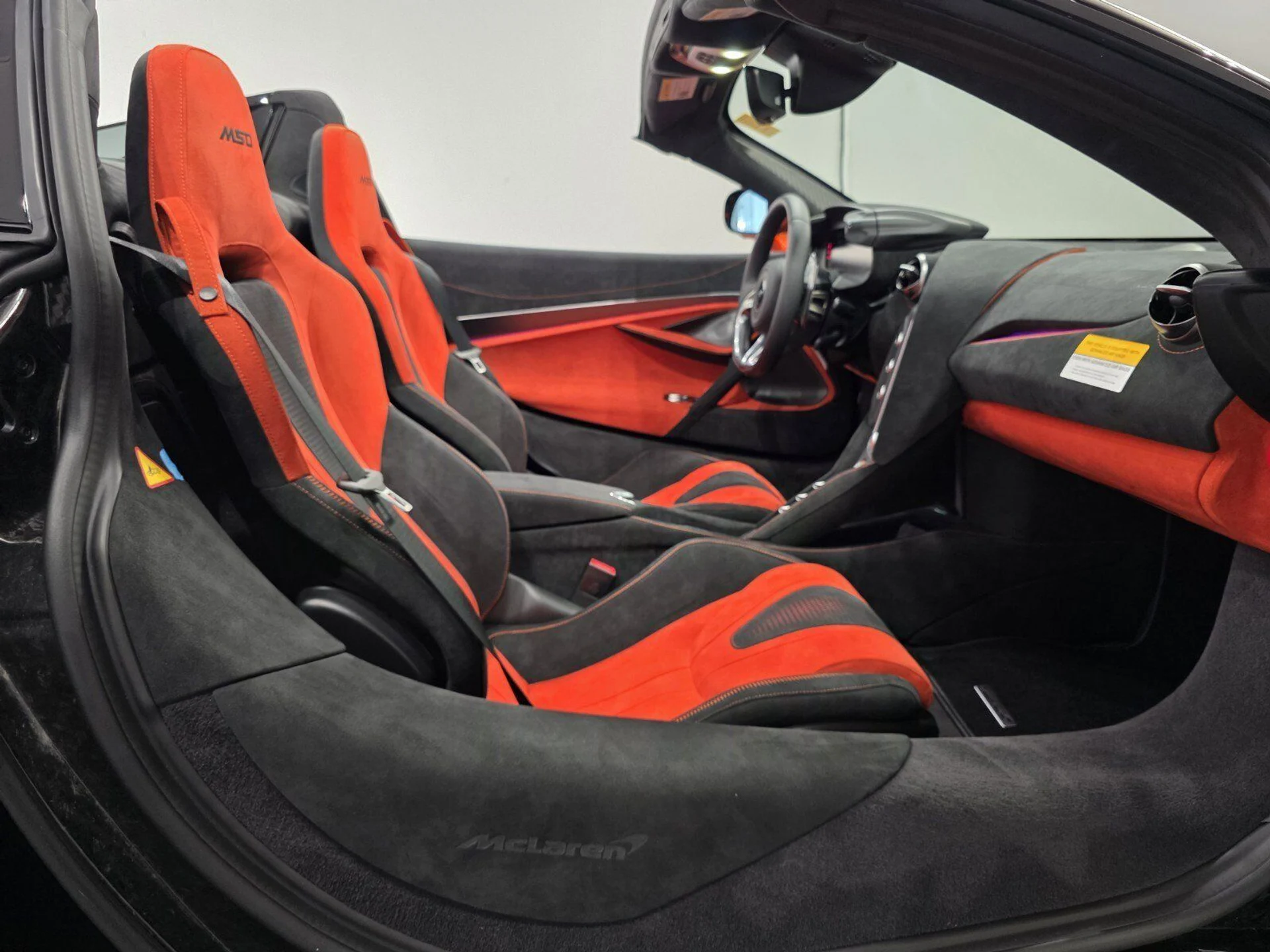 mph026_730694702_b47f2aa75df21979f4e55c0ca599957c_c952e8f7bd