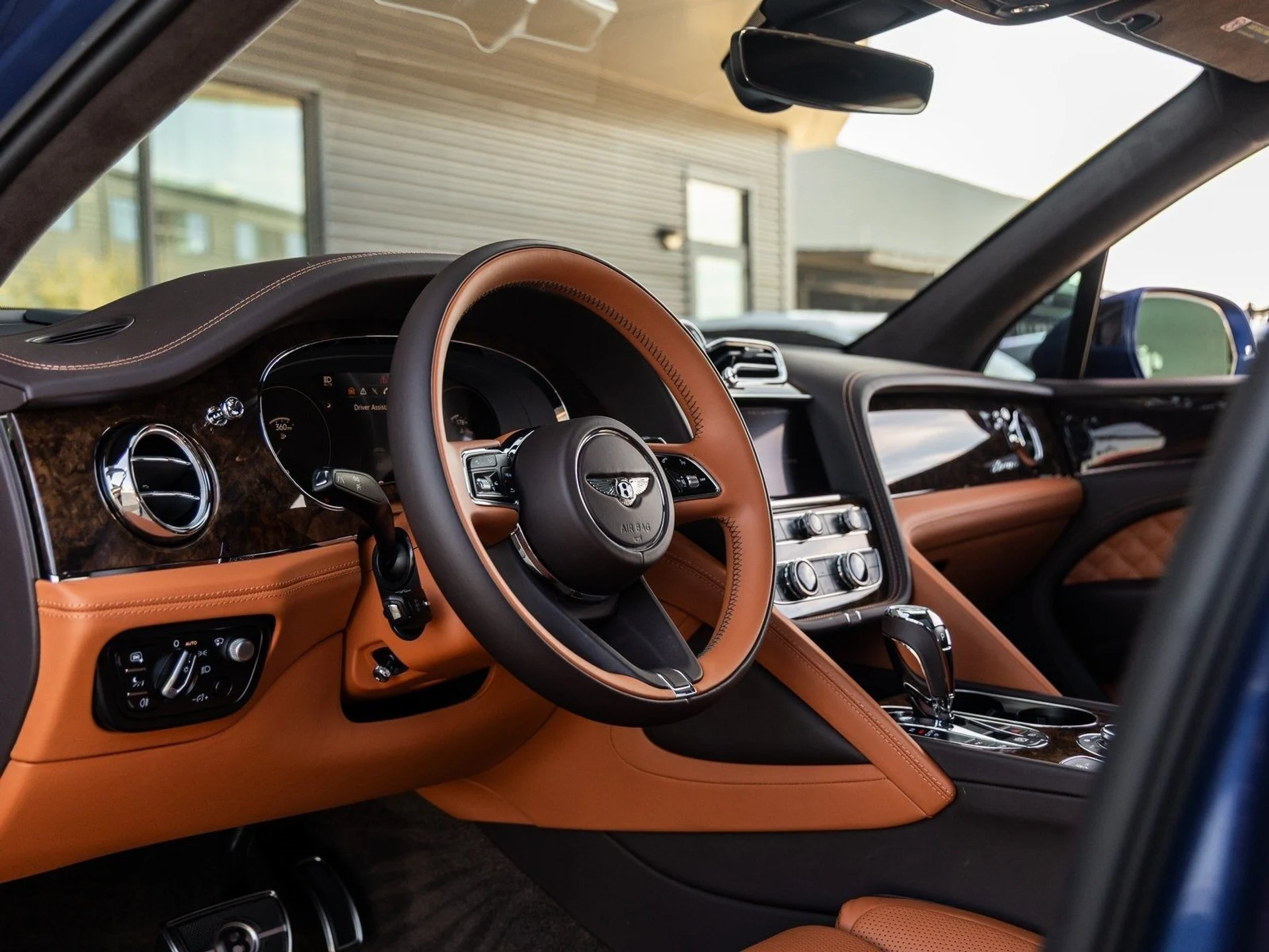 mph026_735945505_27_243287d9d8