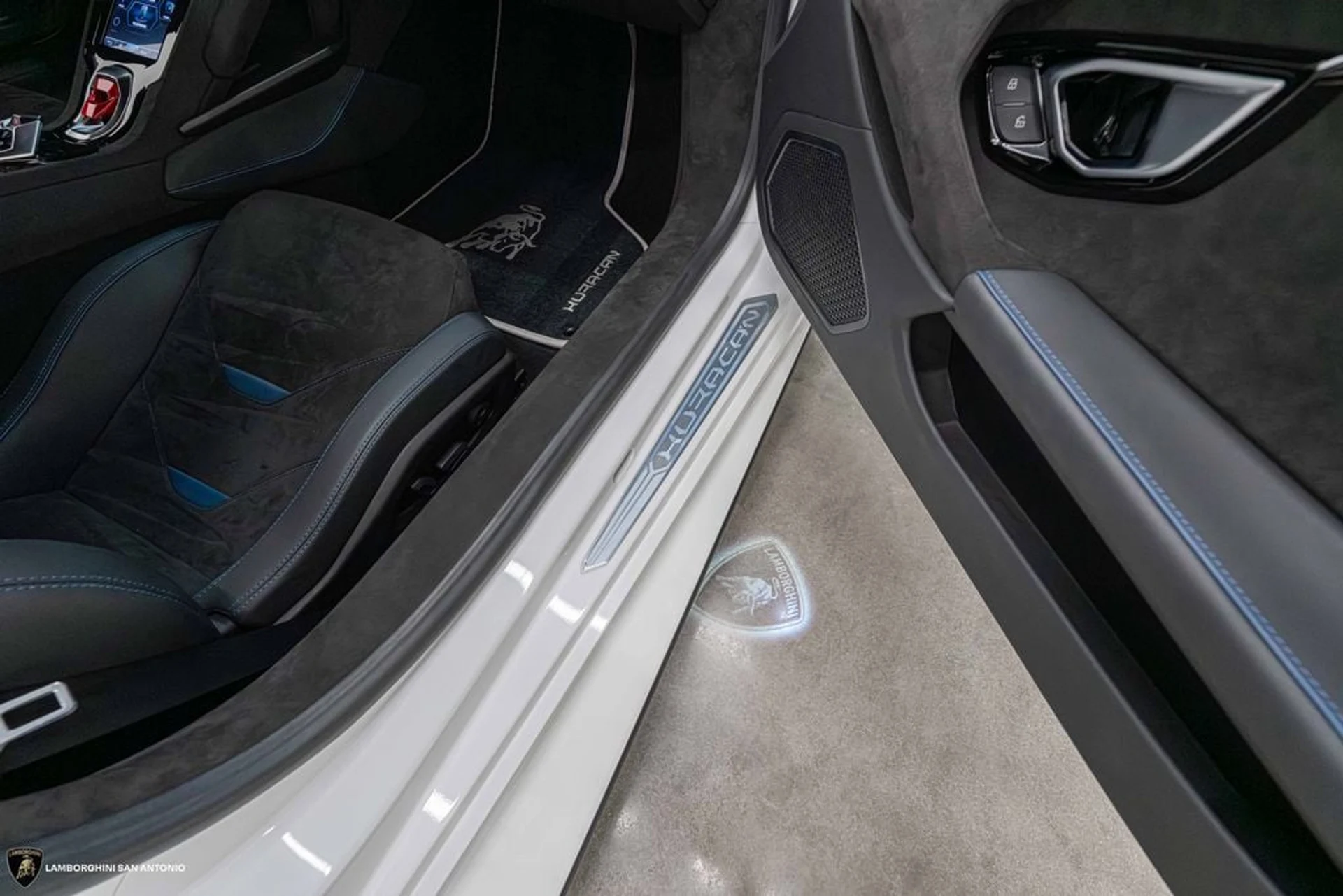 mph026_737580408_93b2414a5ff05c18d94f410070b53bb8x_9682f9f459