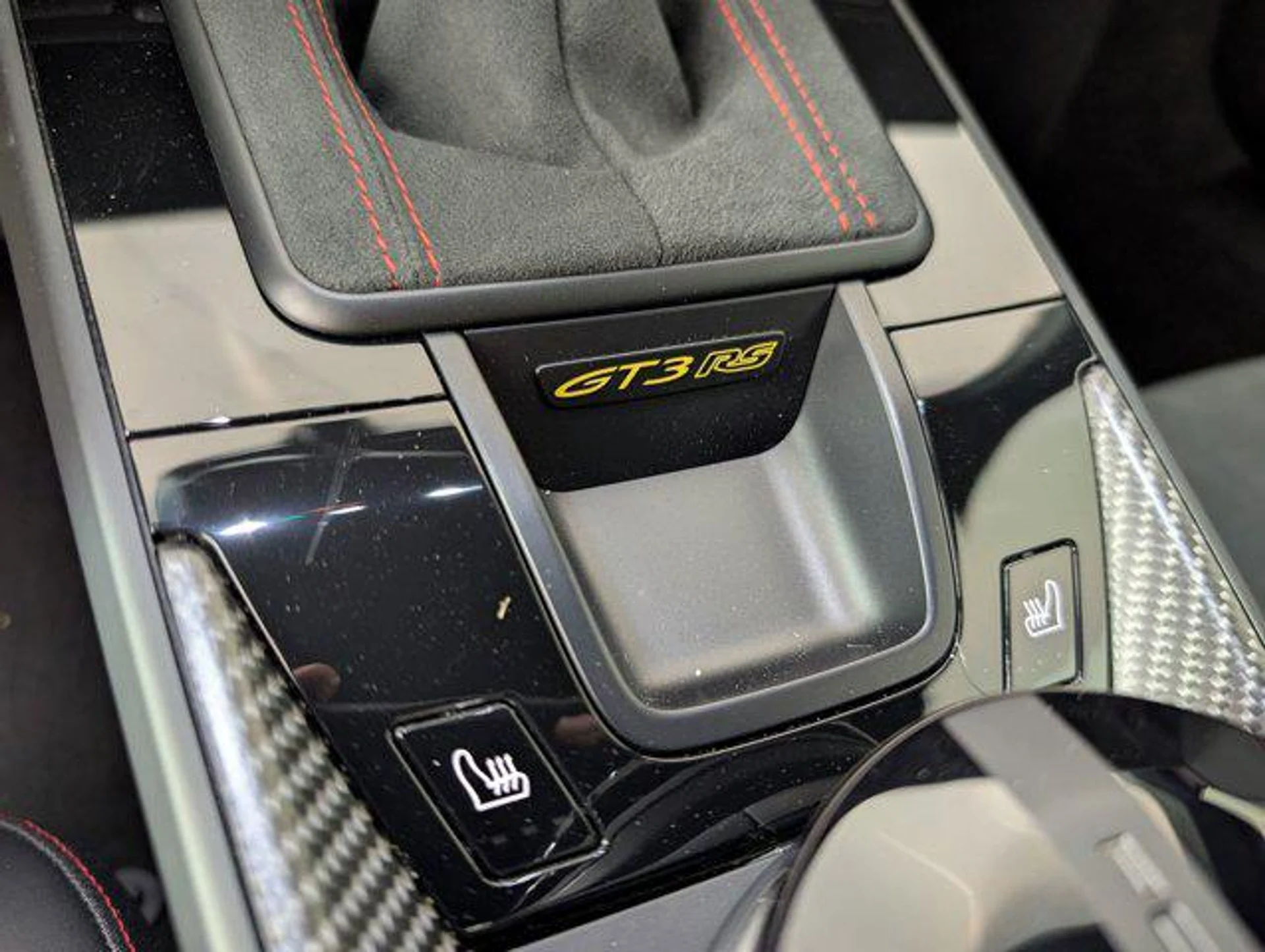 mph026_741916308_J8u_FV_1_F4ax_Kf_Olmu2_KB_8_XK_5qre_I_11ef60fc03