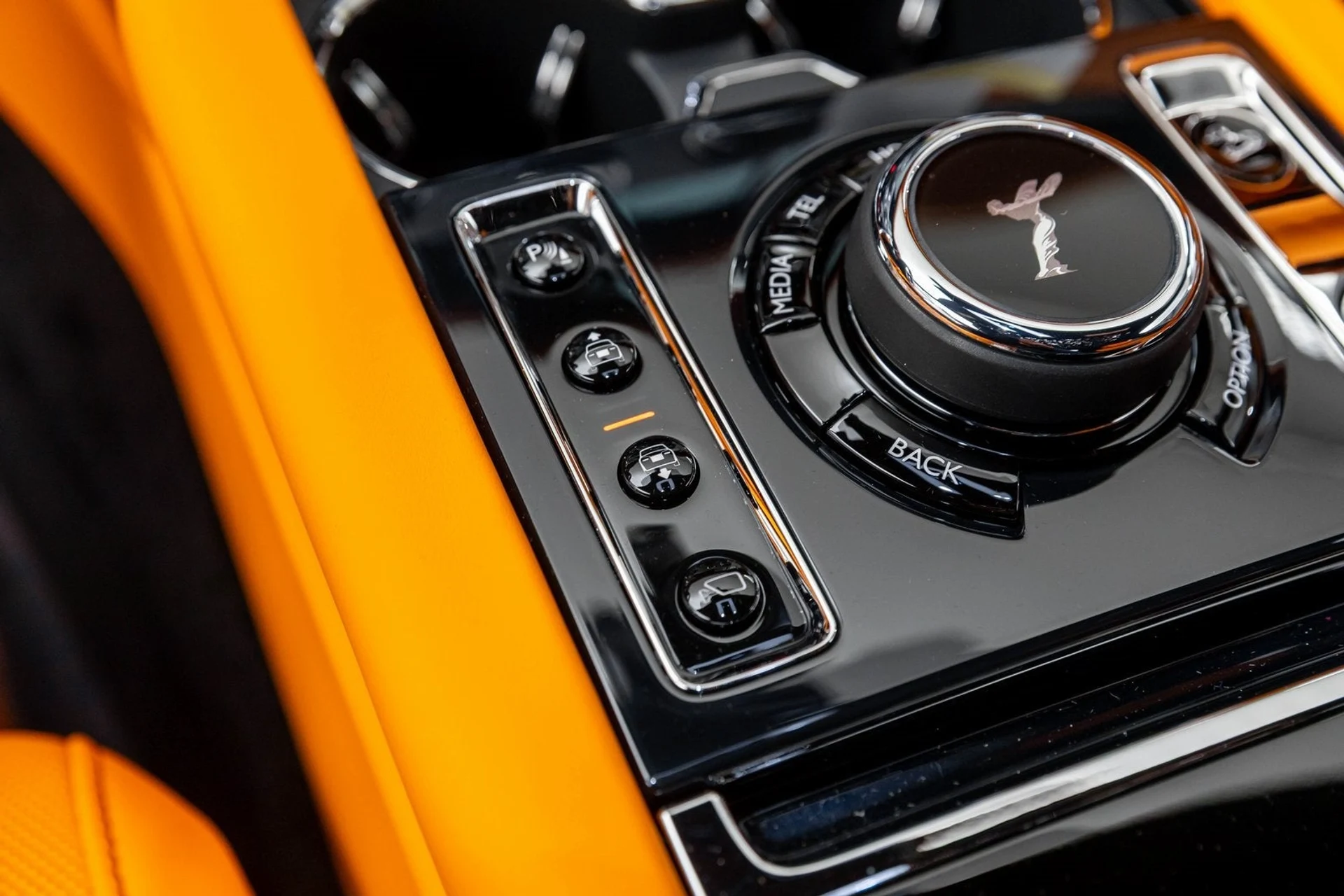 mph026_743763243_27_0471aa8c5f