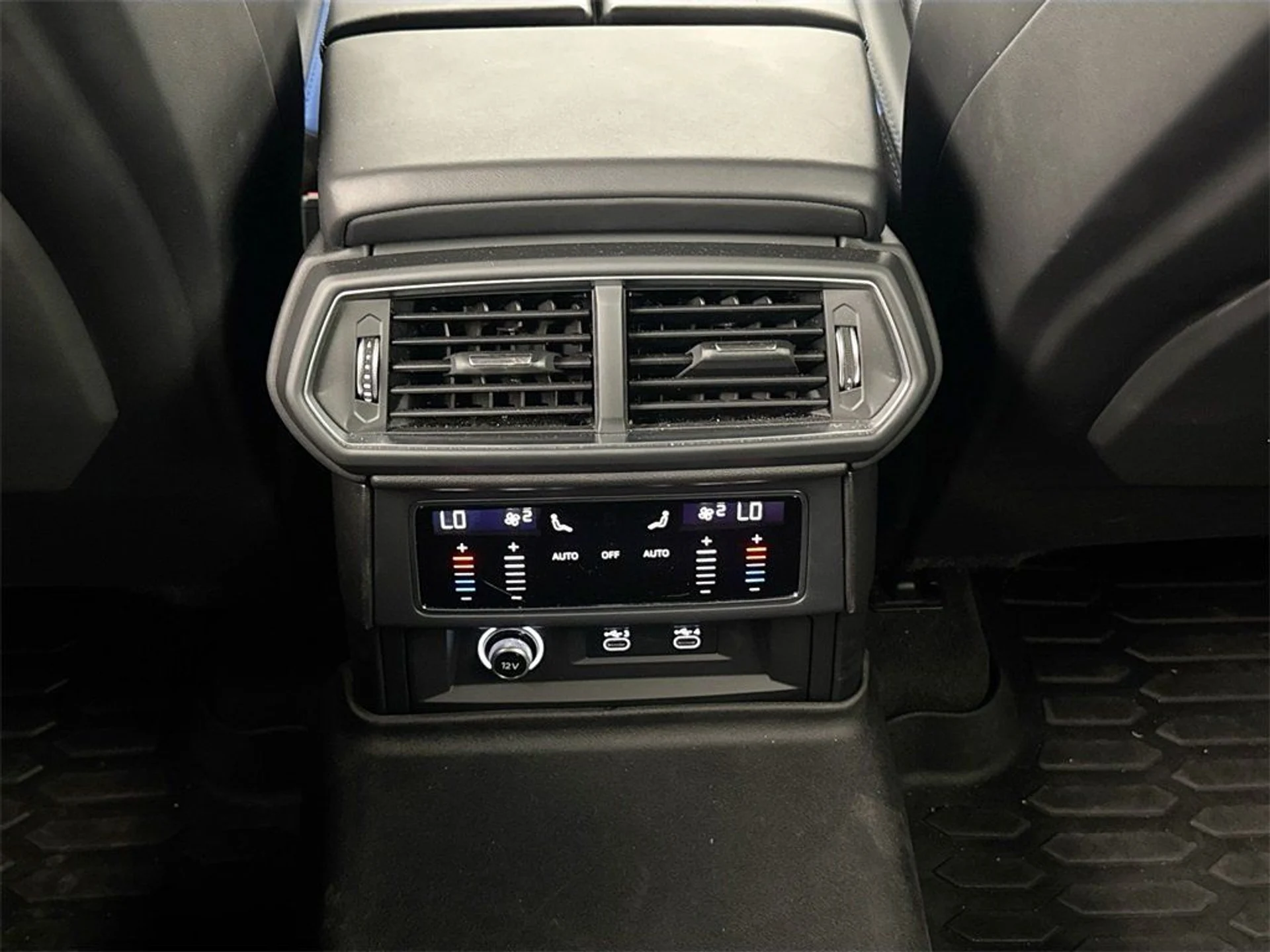 mph026_746650955_3f53d04e6fb01c38f92a0b6ac4b01dae_ad322aeba3