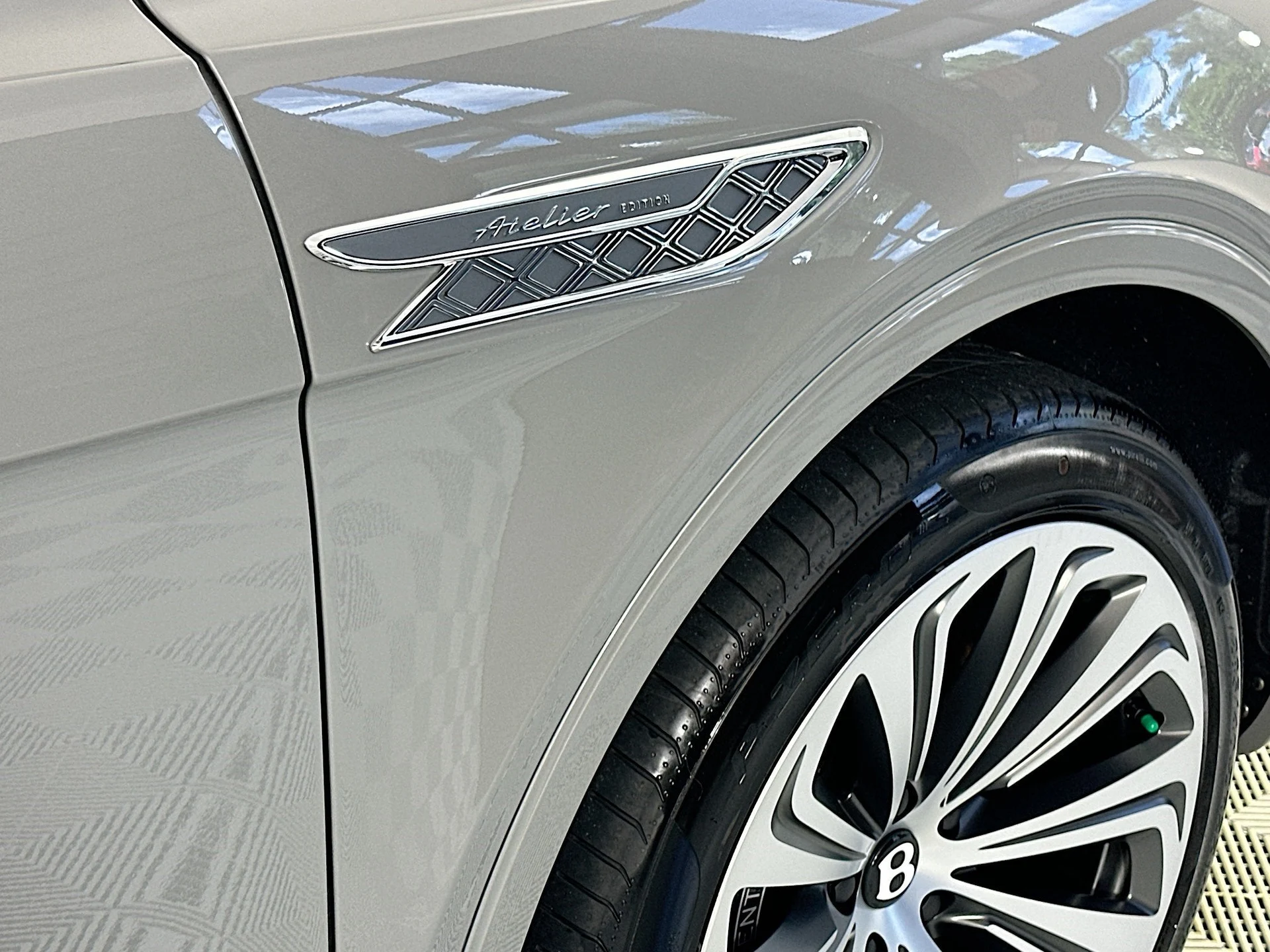 mph026_748279658_27_e8a46b2143