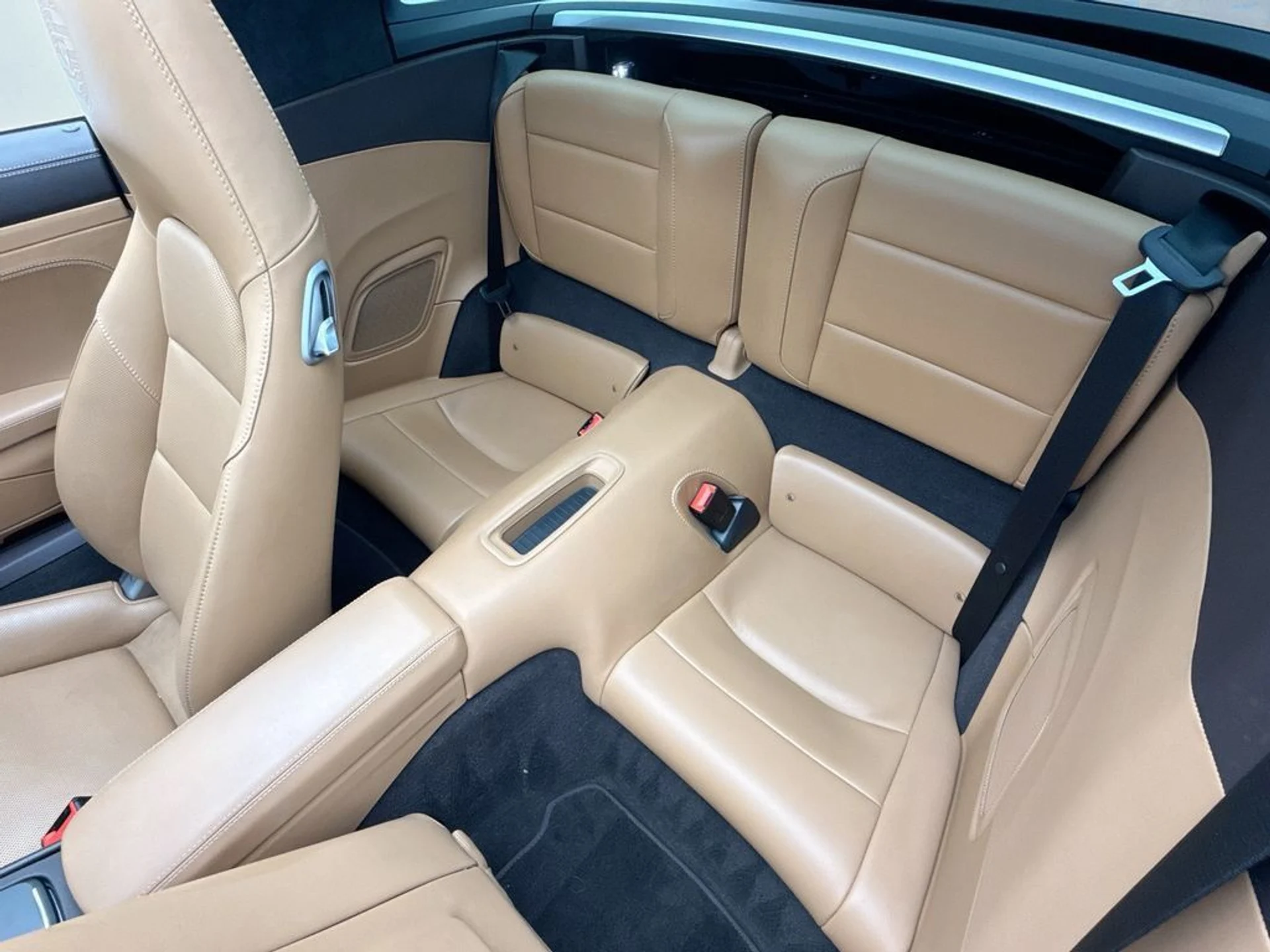 mph026_754200033_used_2019_porsche_911_targa4s_8119_23024698_27_1024_59a7e1cb76