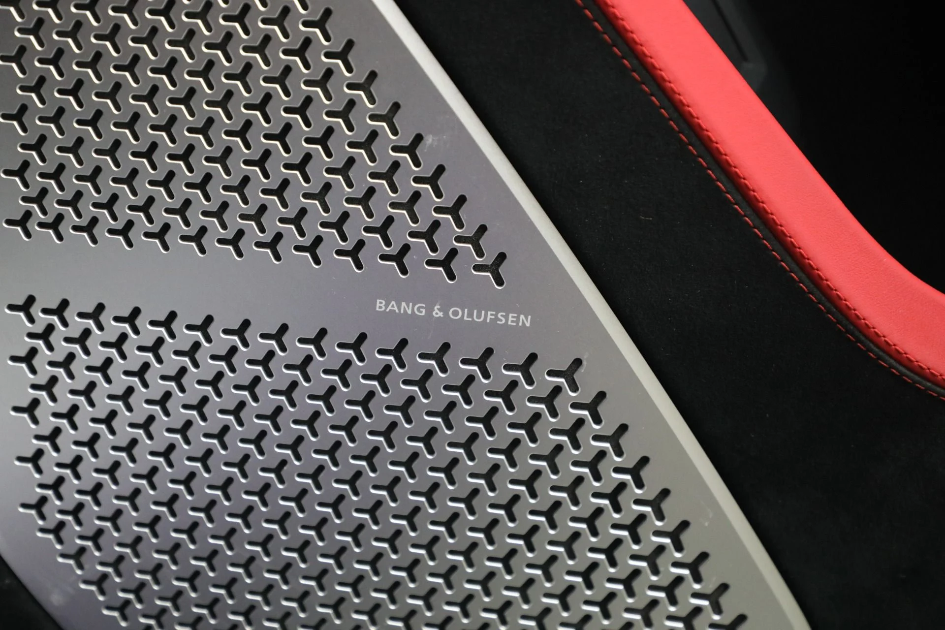 mph026_754517443_Used_2024_Lamborghini_Urus_Performante_1770476069_4db190ad6c