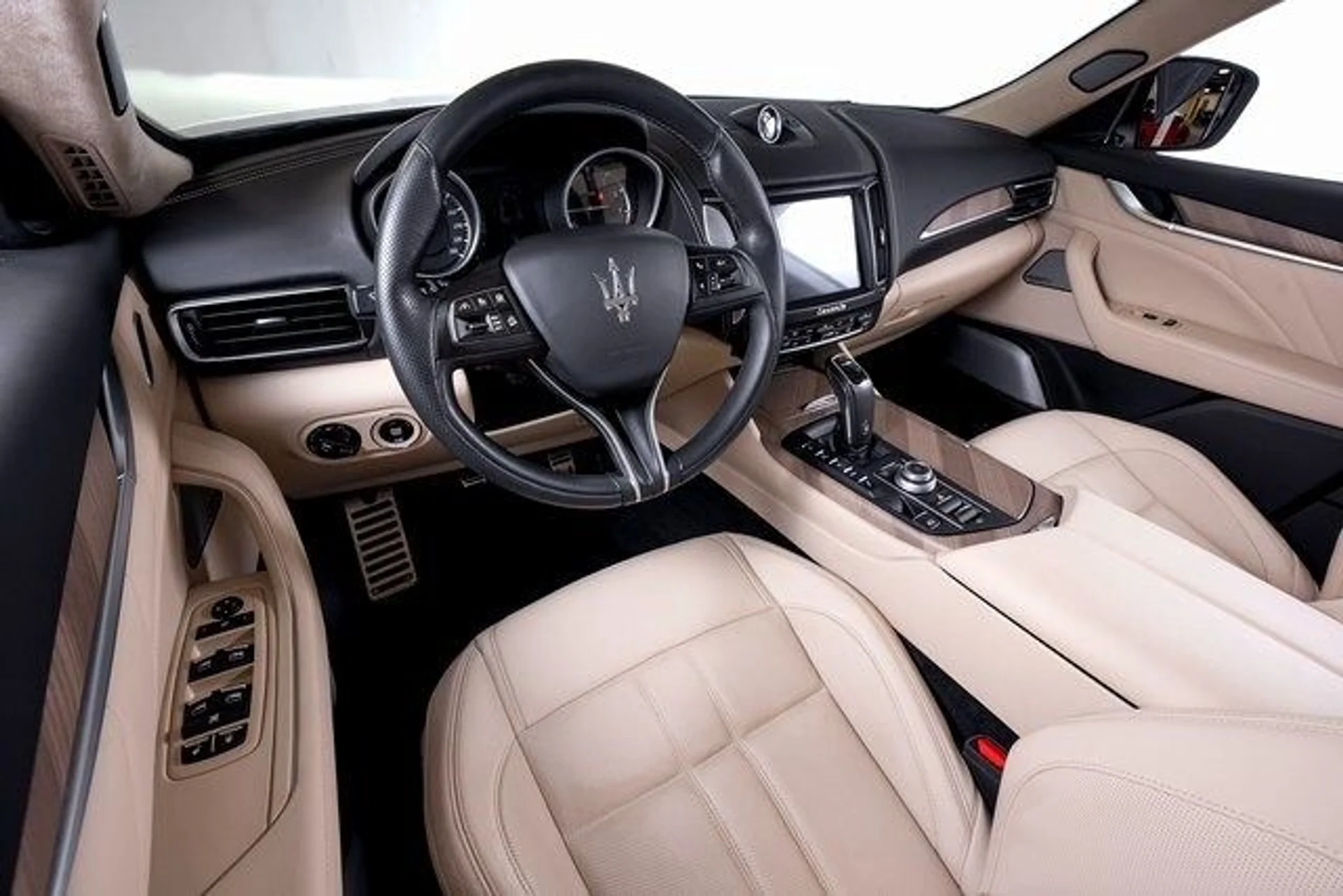 mph026_757267203_e5d457478c3c56eddd054e2e97d76e63x_54f68407ad