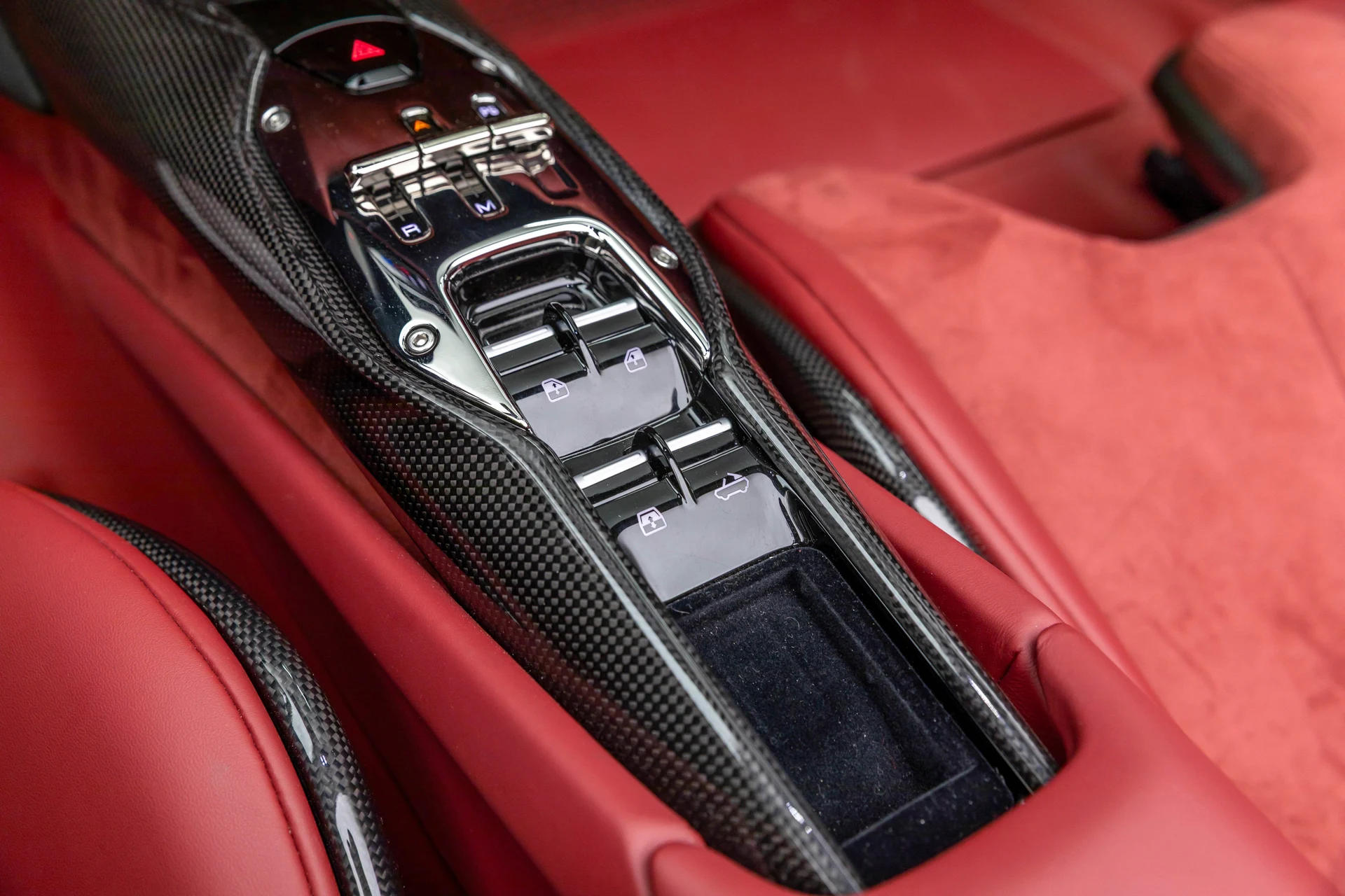 mph026_758406166_1b2234158e3a4650b6a81ecb54f48ef7_93c3eef612