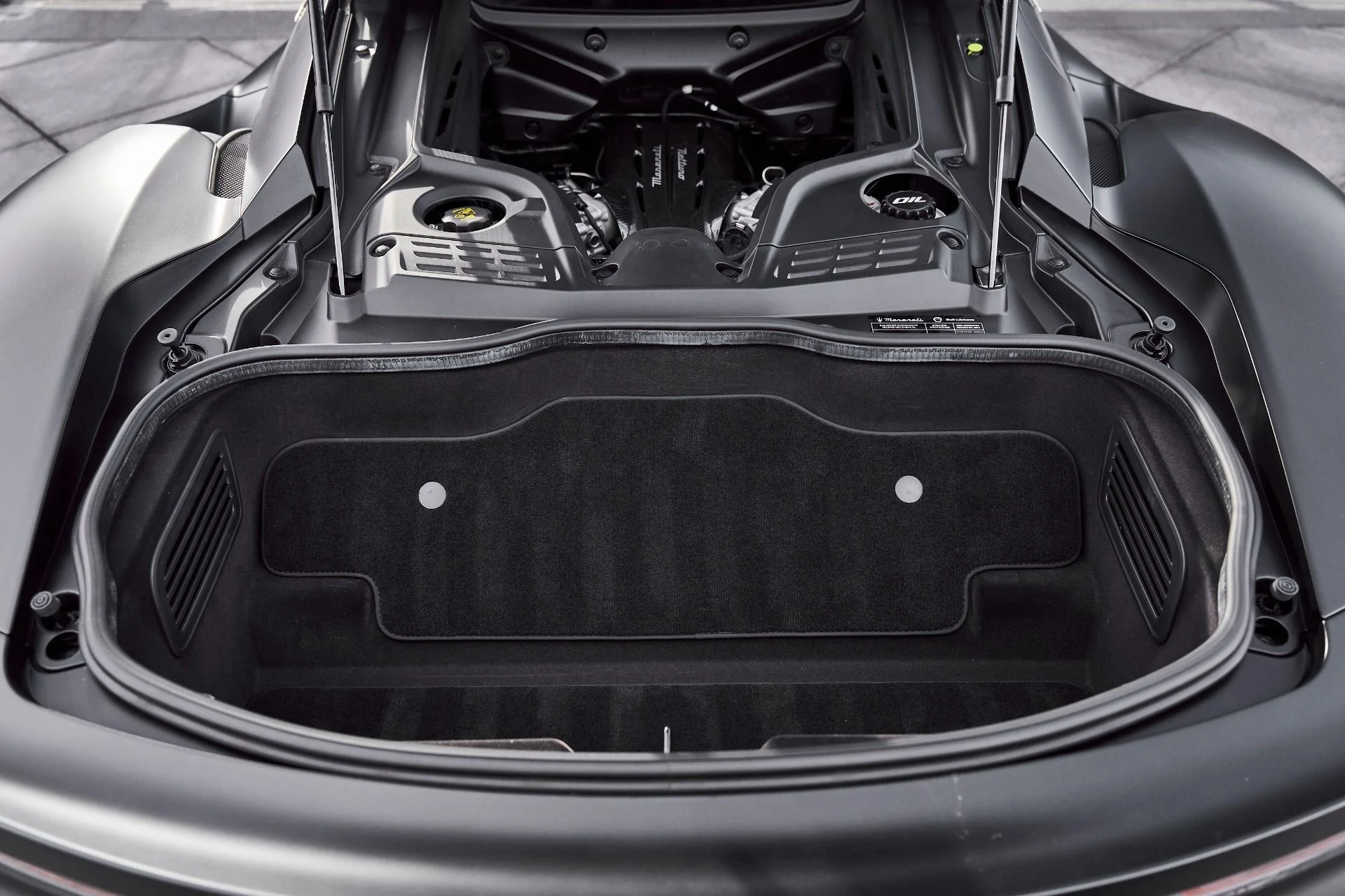 mph026_759414733_Used_2024_Maserati_MC_20_Base_1772679301_53a9d4247b