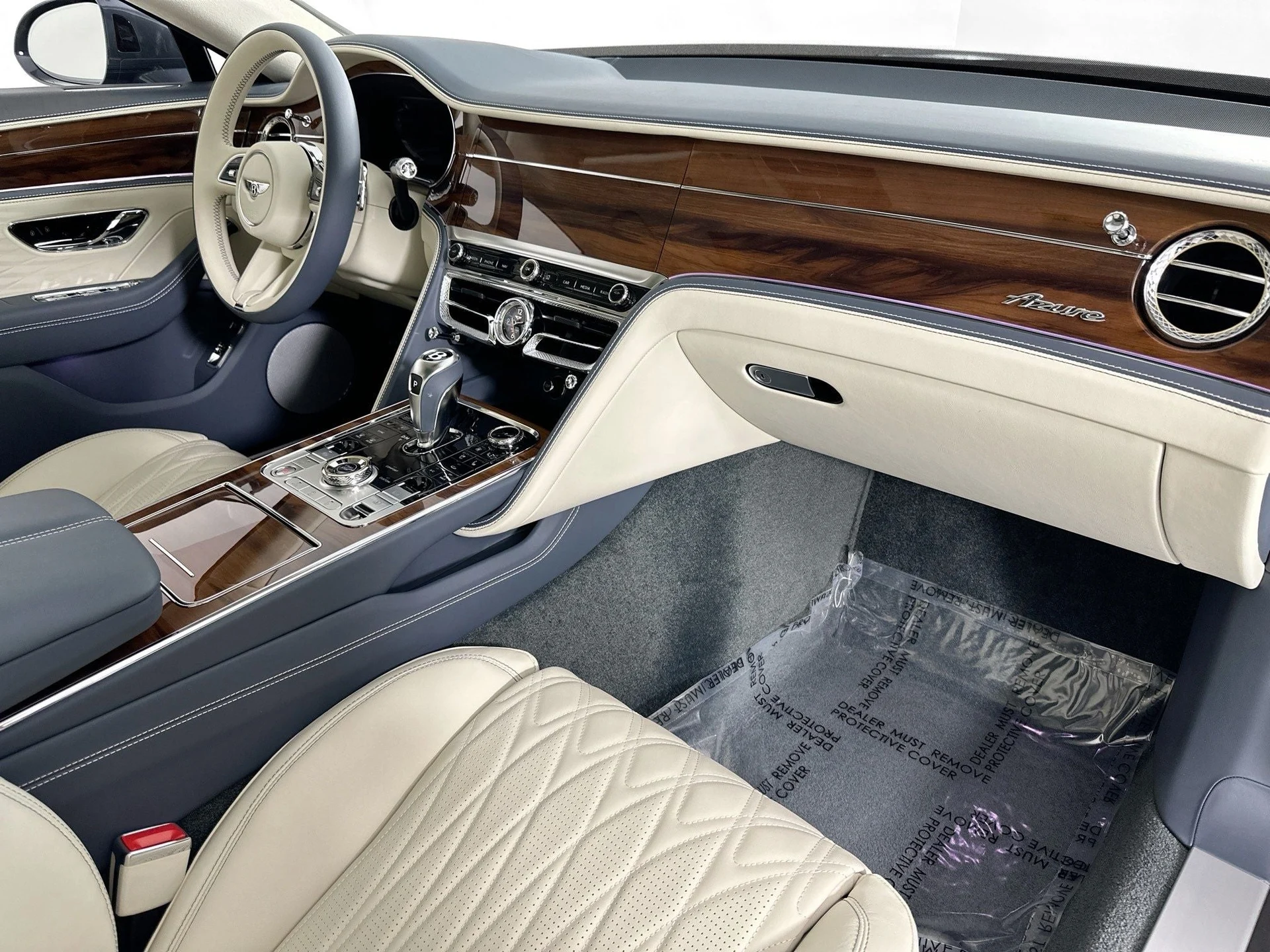 mph026_767512030_27_c8fa70b6bc