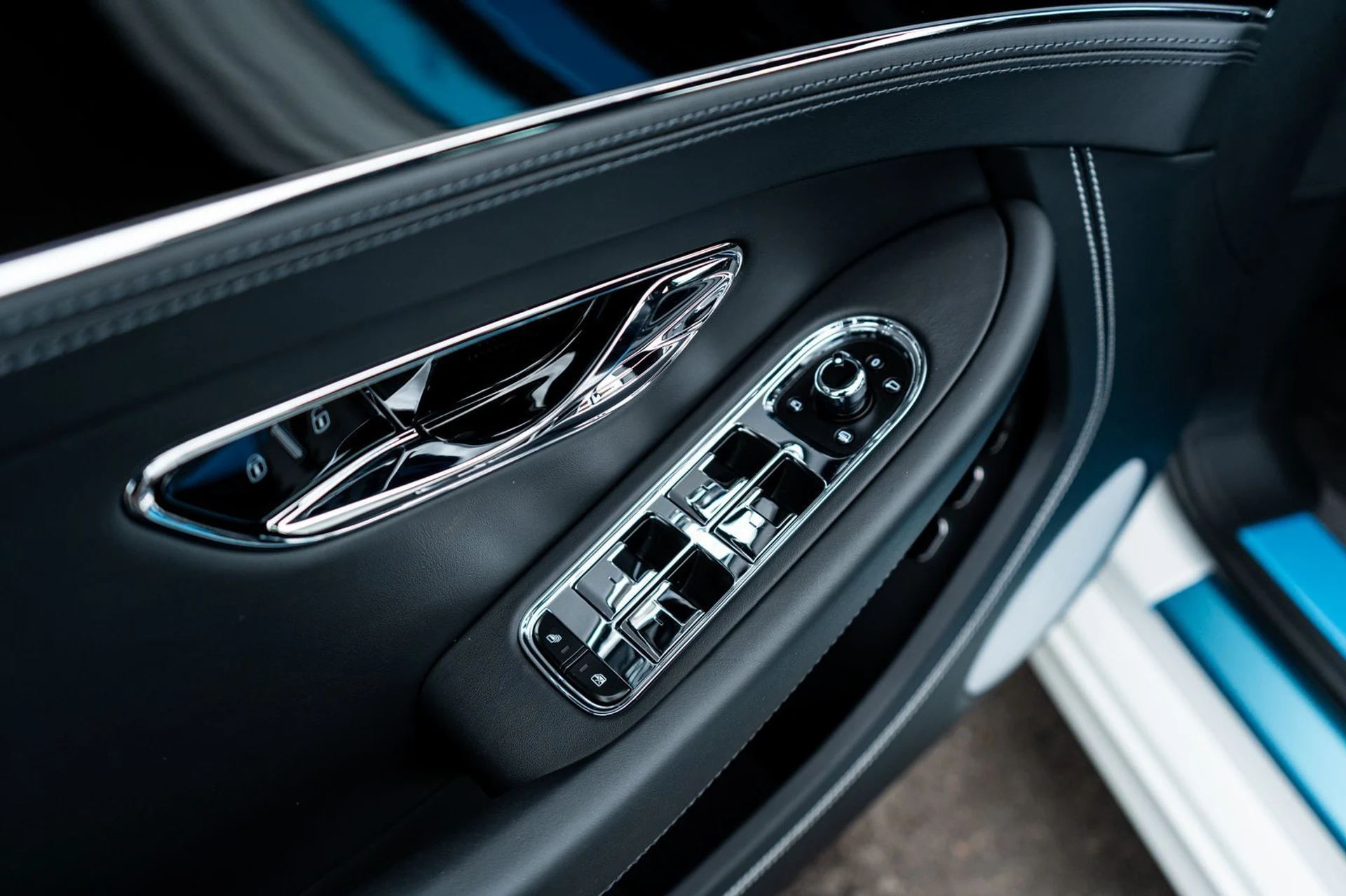 mph026_768214746_ca047df4_af10_4b87_8dc1_6e9b4b143be1_a479fa43c1