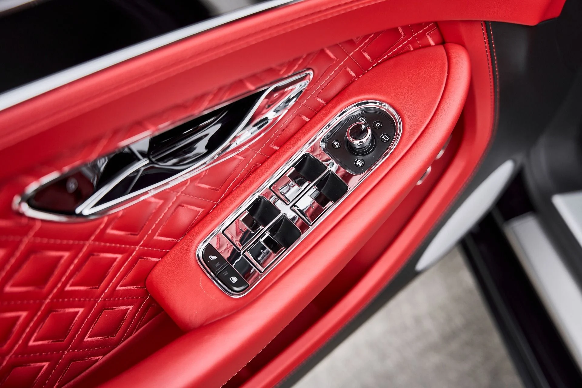 mph026_779256287_Used_2022_Bentley_Continental_GT_V8_1766784152_24532f3813