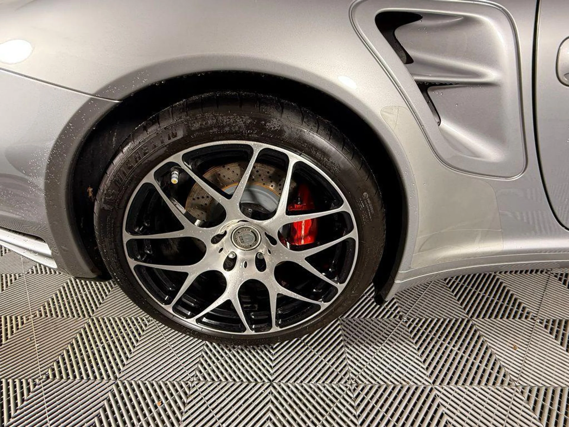 mph026_781133110_k_V_BGW_9_R6qt_Dm_A5_P9_Es_O5_Nj_Kj_Tc_b837bccfba