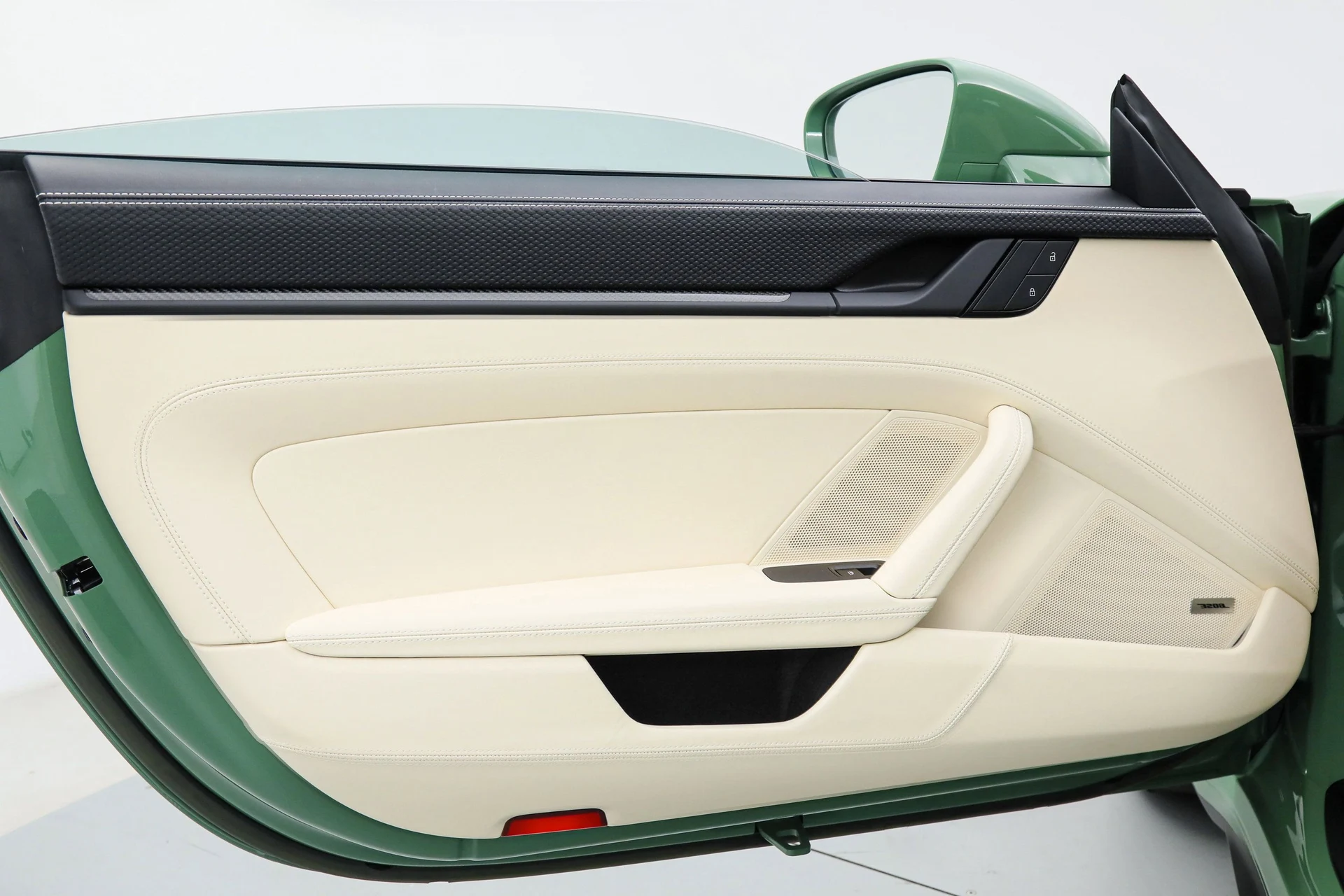 mph026_791470795_3e66b9e450f53190670287d698231e92_c0fa3edfdc