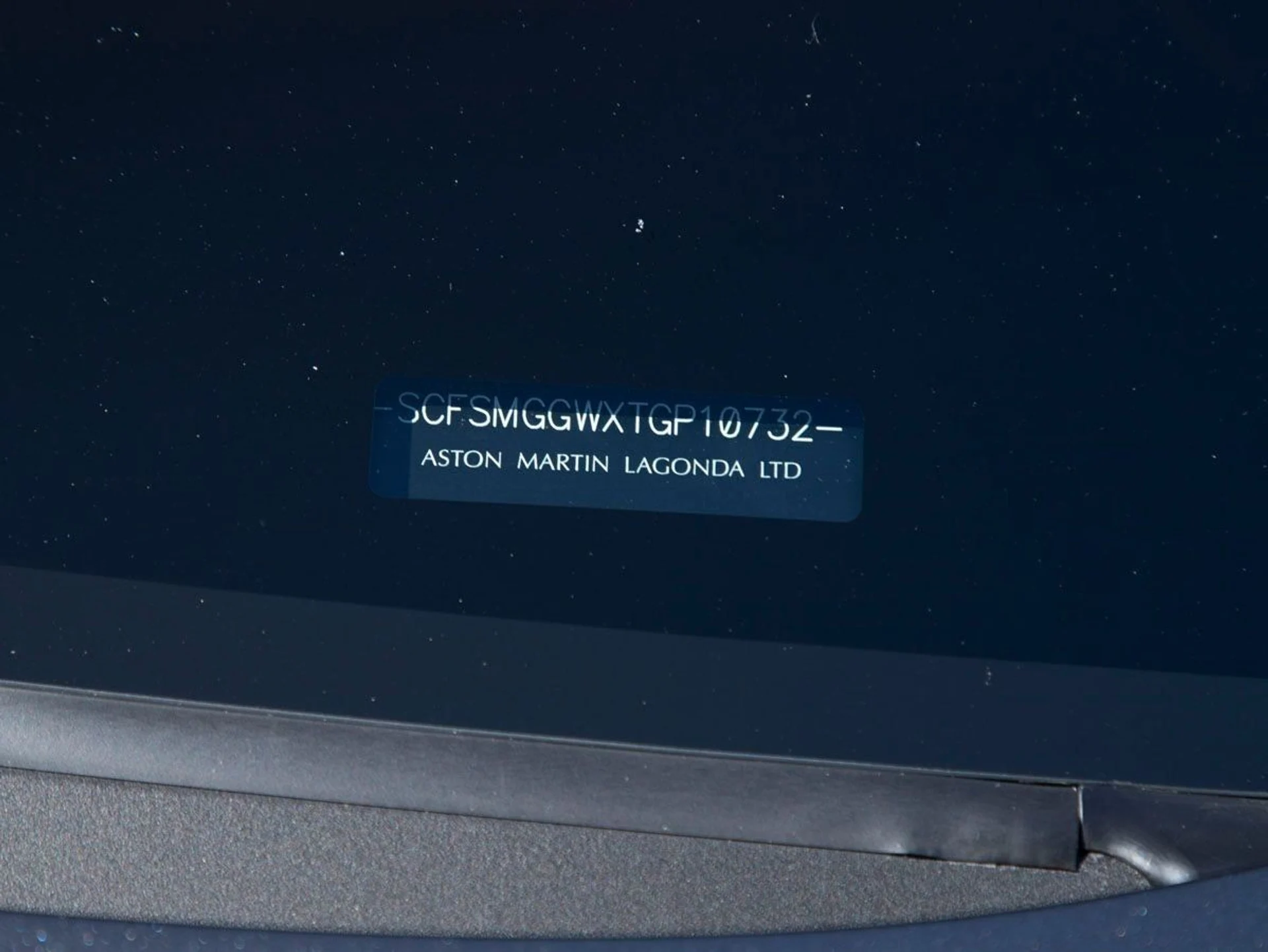 mph026_801028236_27_5a0ff48e11