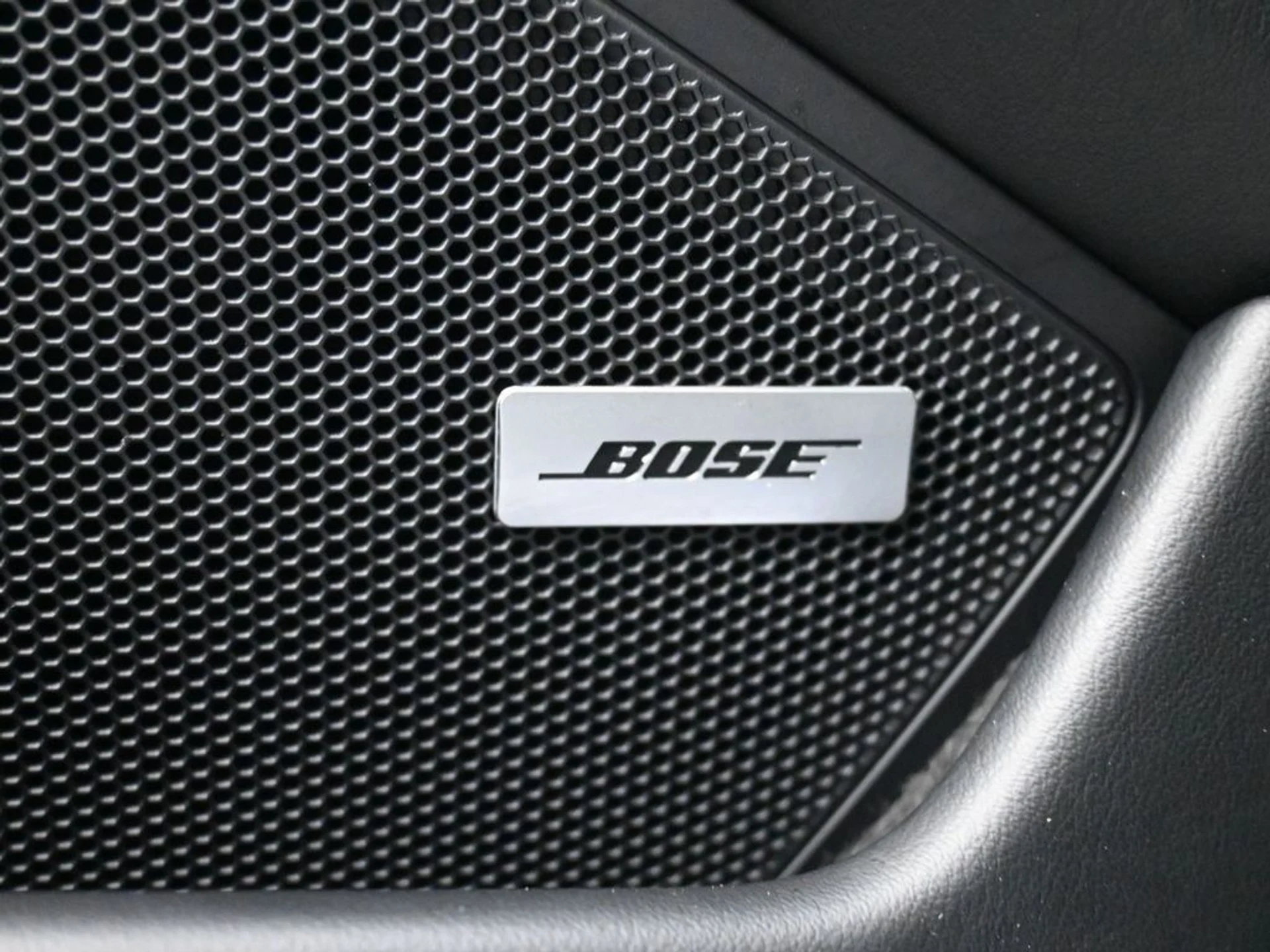 mph026_806372417_9556aa4e3a53bc9afc0f43aa7c0deb3a_6712a03f4b