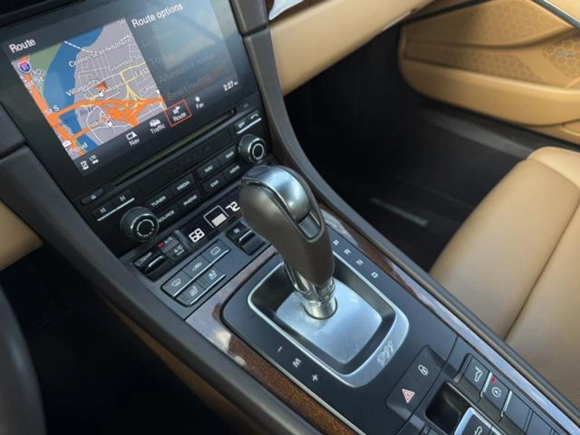 mph026_814004763_DGP_Ss_Fm_R_Ql_F3_HH_Pp7_Qr_A7i_HIB_3_U_a23e943653