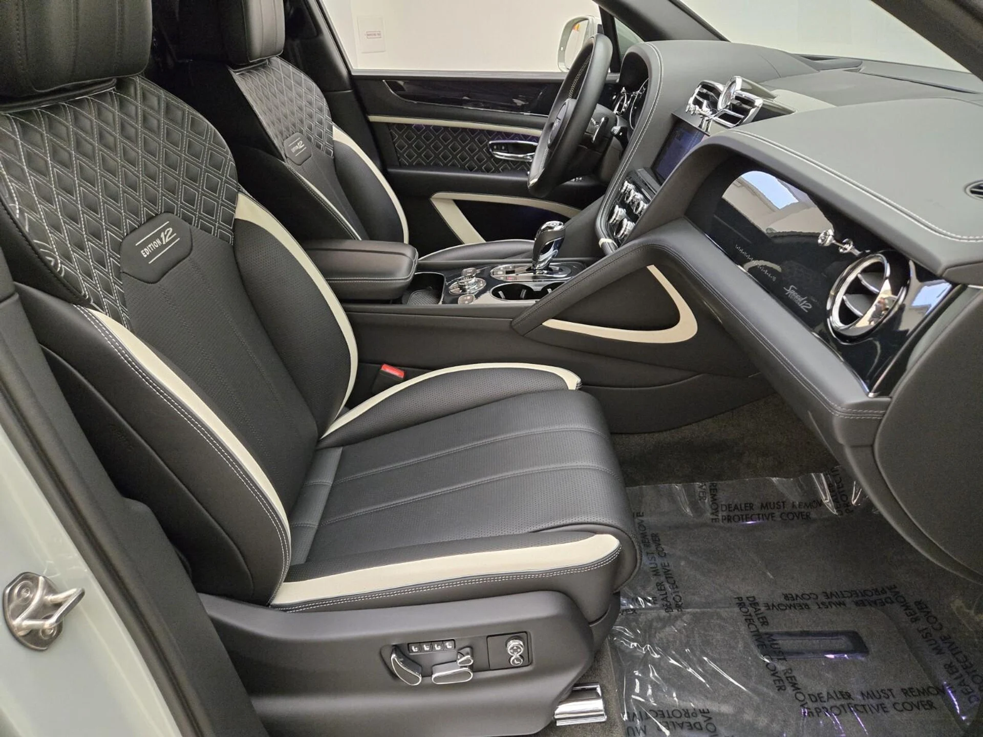 mph026_815957881_Used_2023_Bentley_Bentayga_Speed_1752991647_5d6440c9bf
