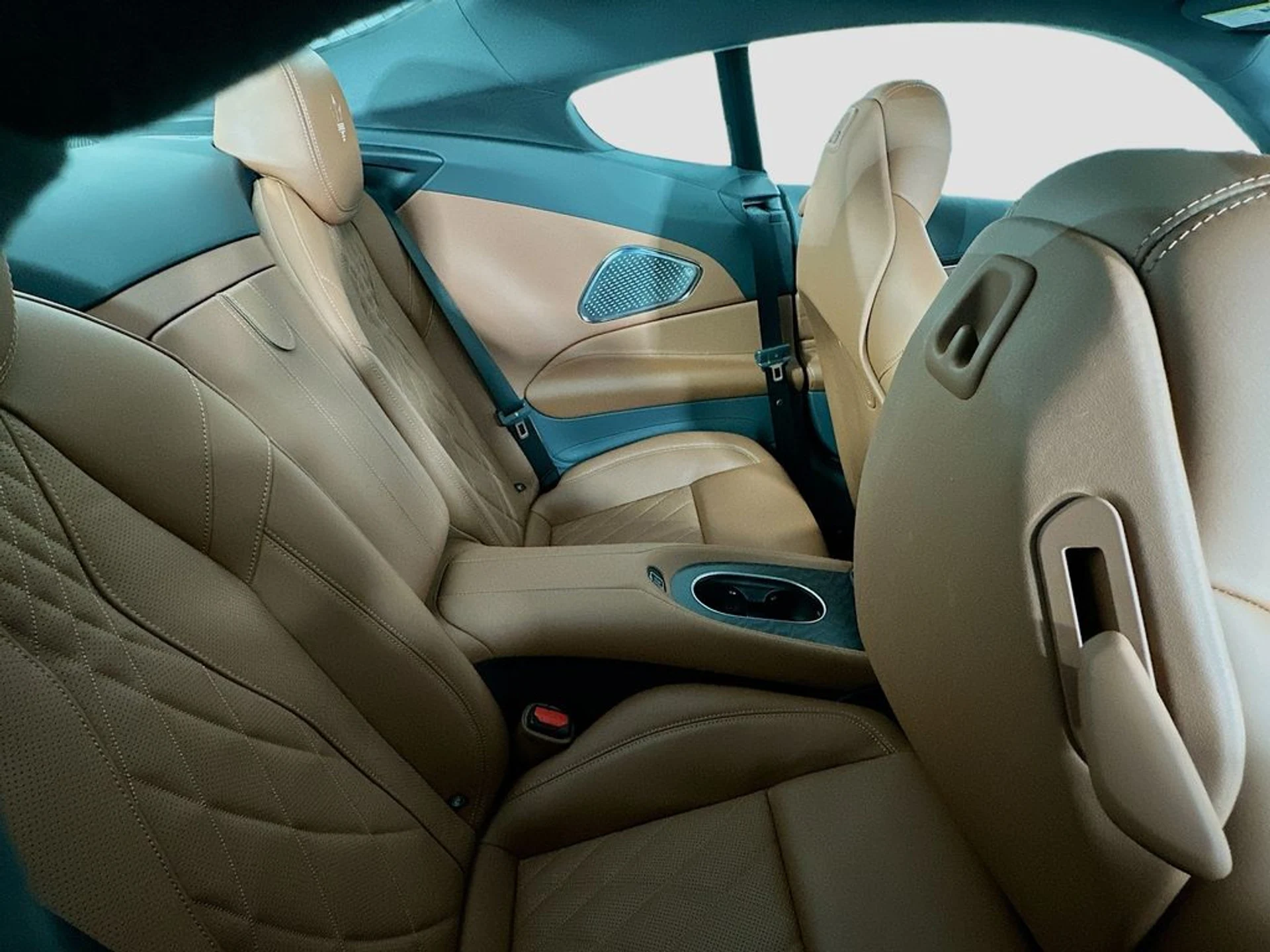 mph026_817286111_96799fe462c13b6b6b014c429bbe5aefx_95b548adf3