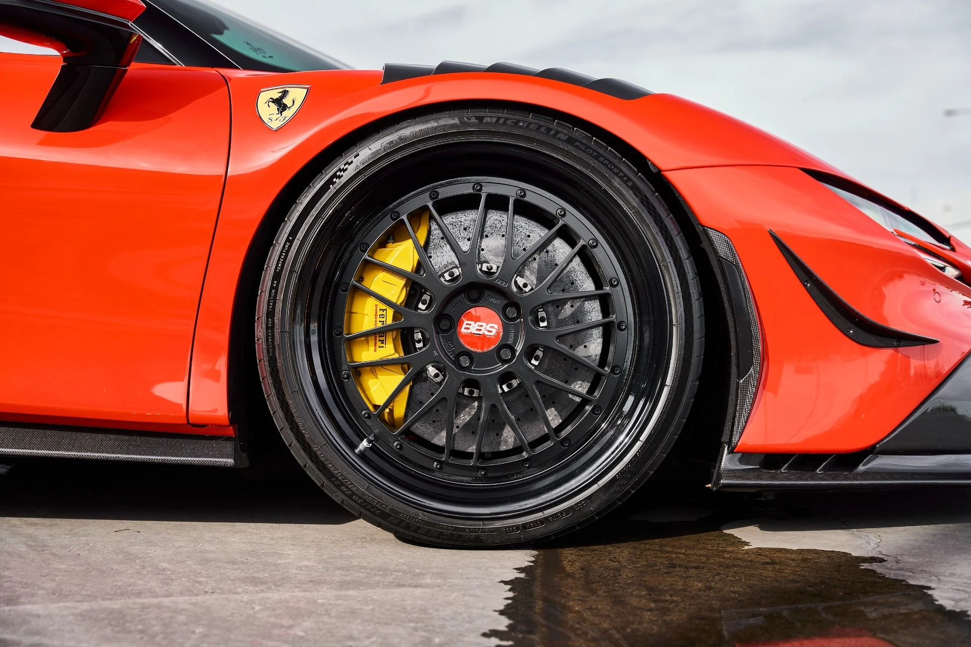 mph026_818235341_Used_2022_Ferrari_SF_90_Spider_Base_1770767916_11b4fa4572