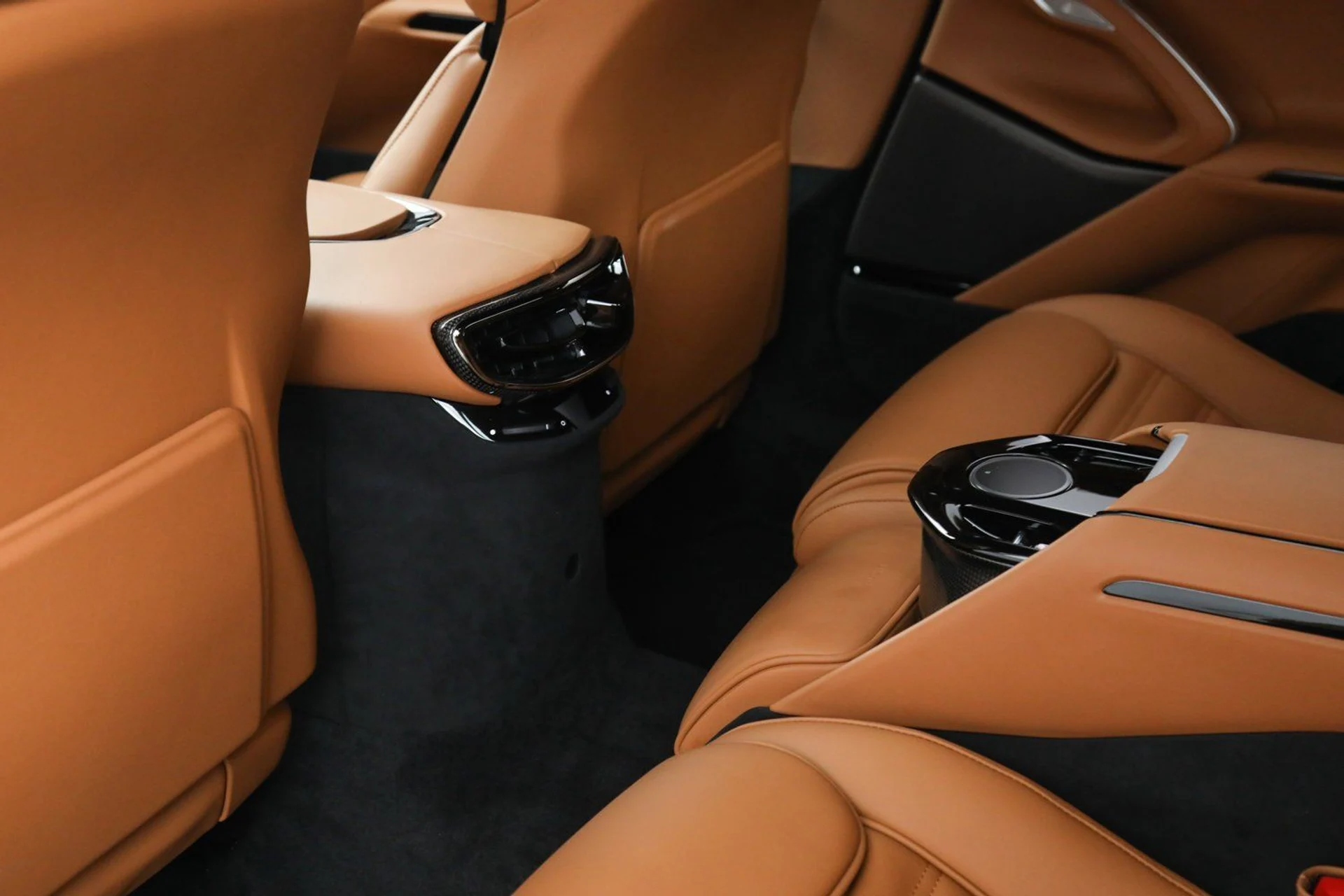 mph026_818387369_b07e7682a1b9174d585c7ed652e4e57e_8005adaa5a