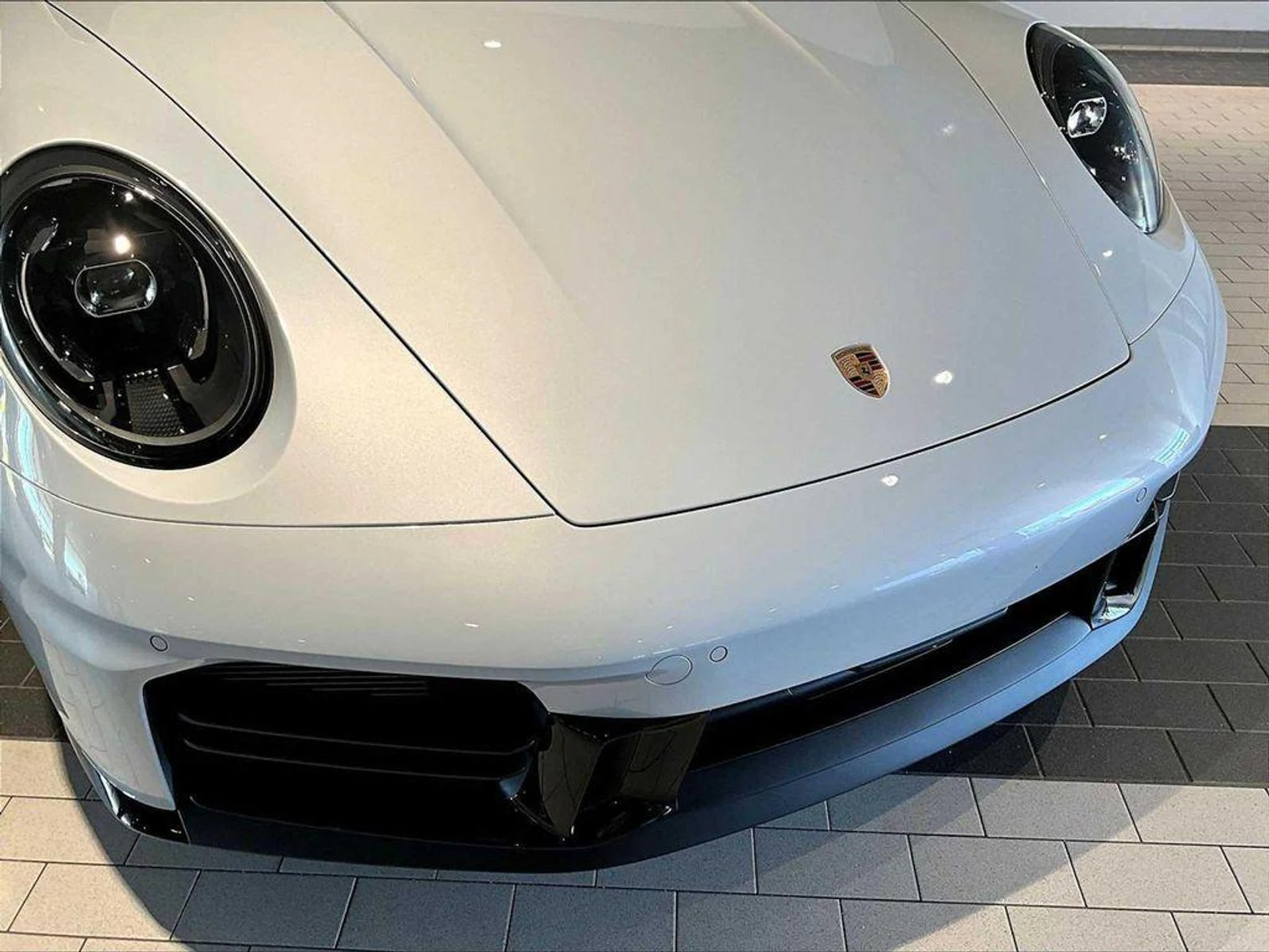 mph026_825867136_tz_Kw_Spdk_GNS_4p5w_Cs_UUW_Hewe_PE_c877cfe382