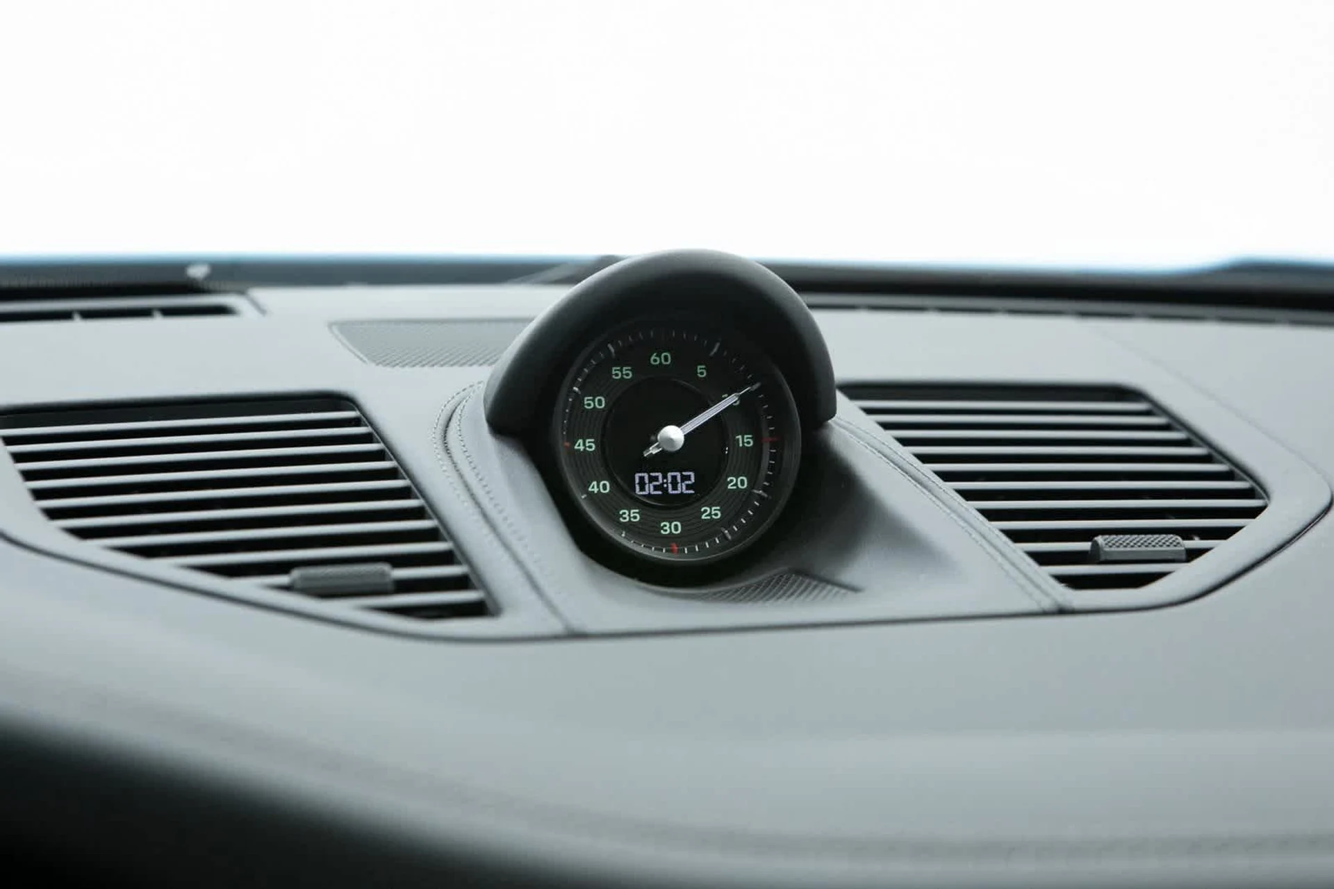 mph026_82987213_2e8c1e825fddfb49676513d247fd326dx_30131a2c31