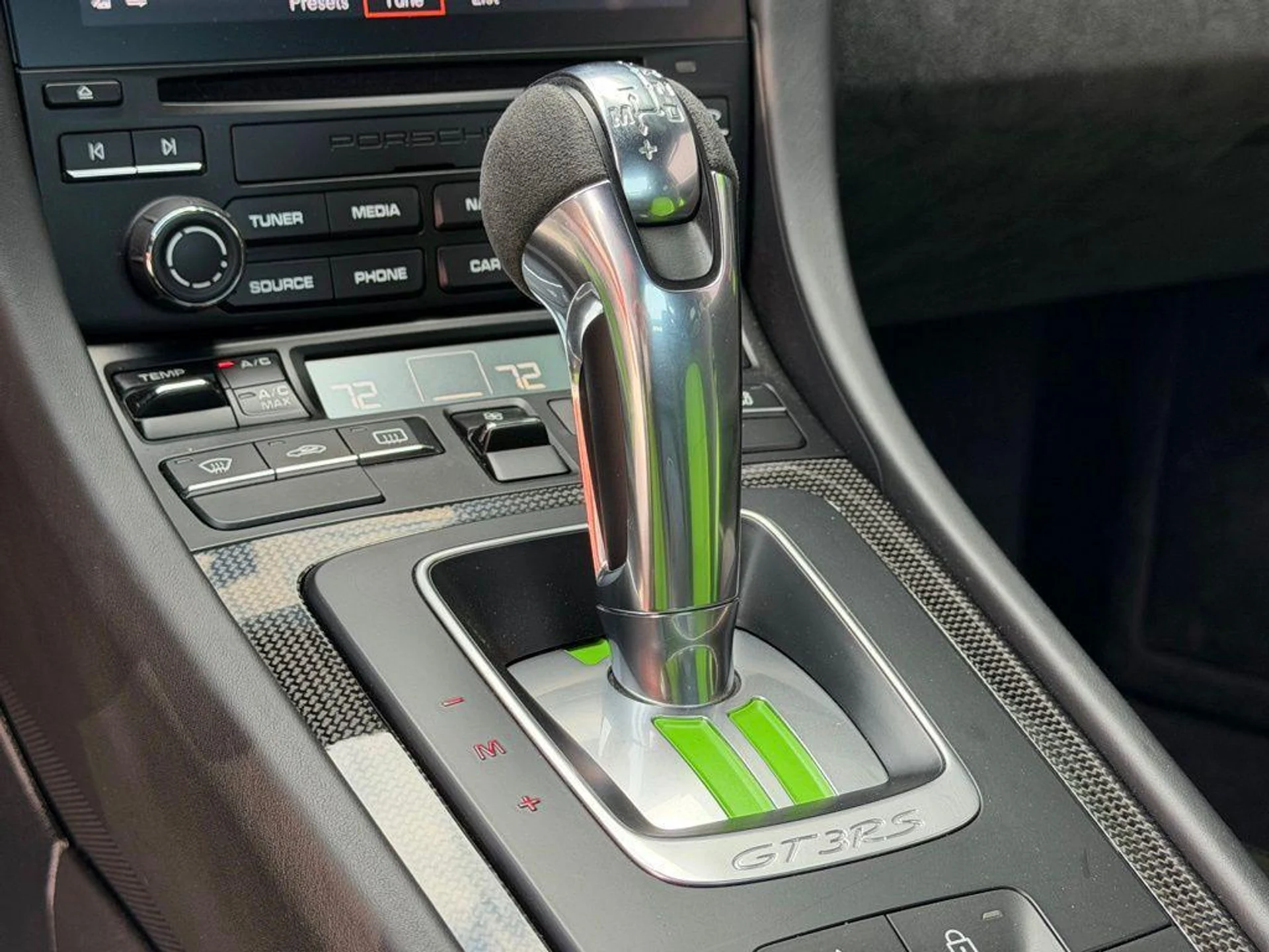 mph026_851735665_nf_5656_Bkyq1zr_Nls_D_Is_Gz_P_Evc_3f217e4f90