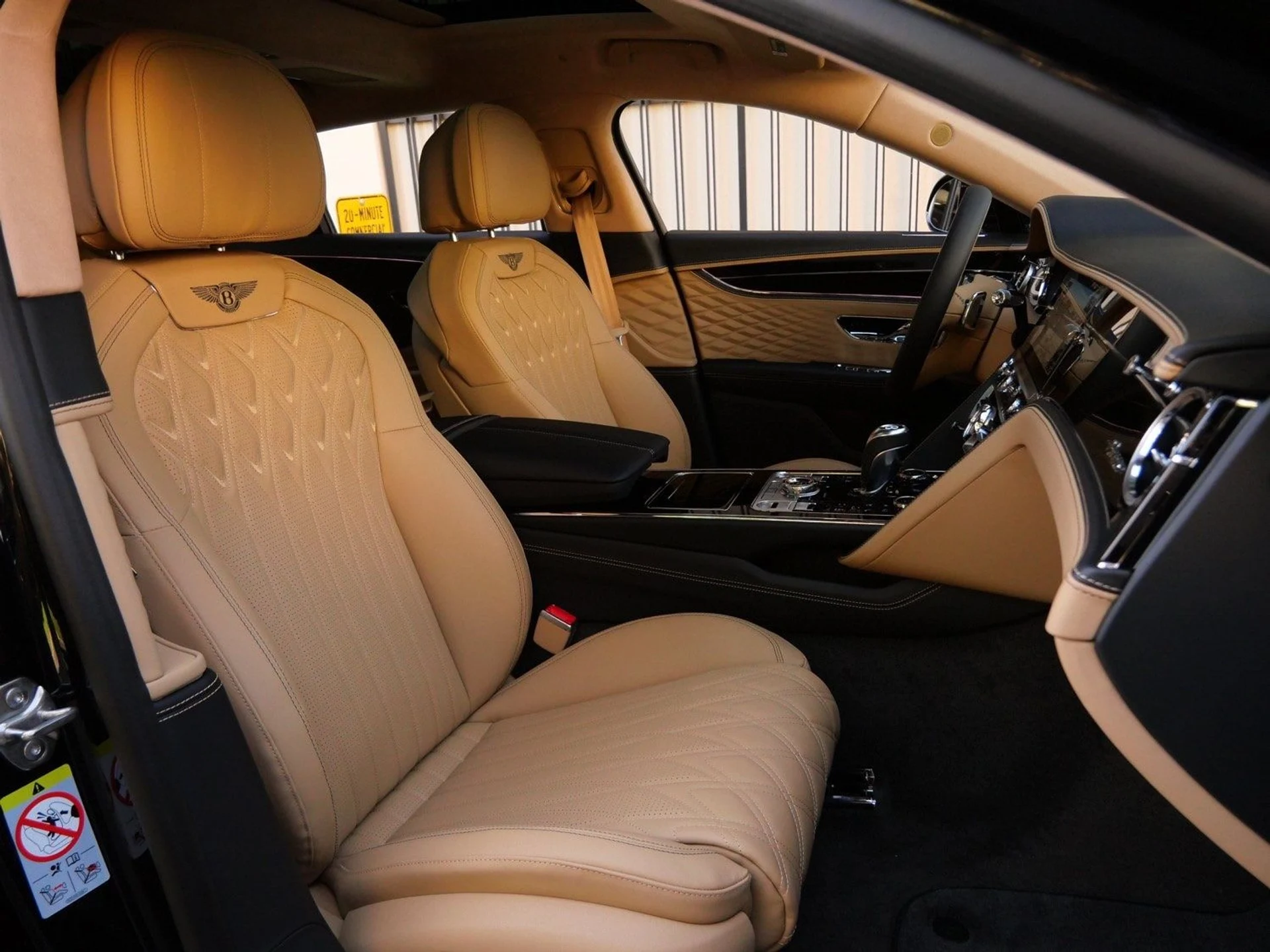 mph026_855596420_d97602b80cd3697558b31b6b6a70b734x_479e23ff73