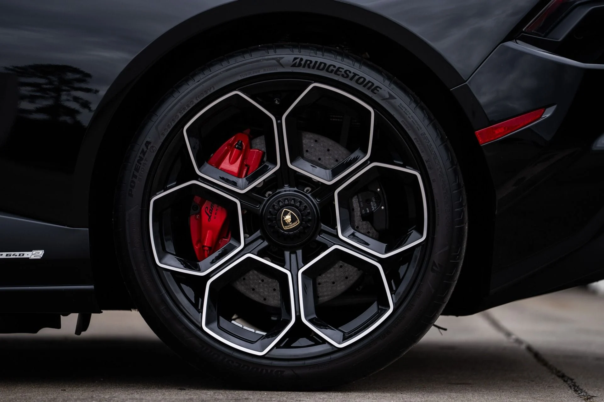 mph026_856194919_Used_2023_Lamborghini_Huracan_Tecnica_1768943844_87b402da52