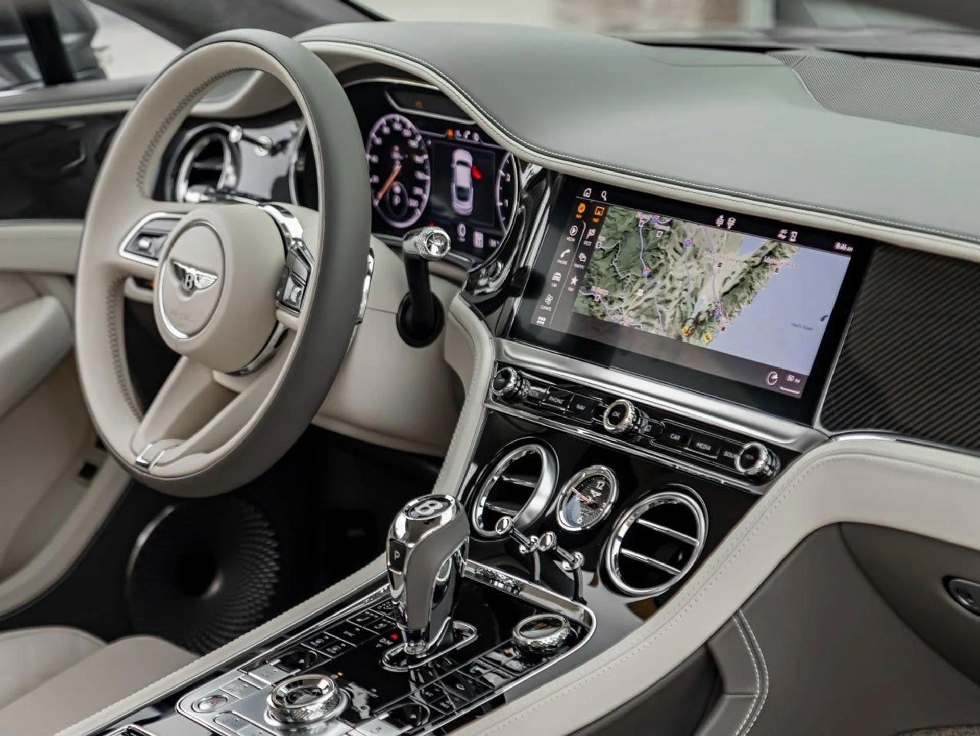 mph026_861860412_27_7c095cbac8